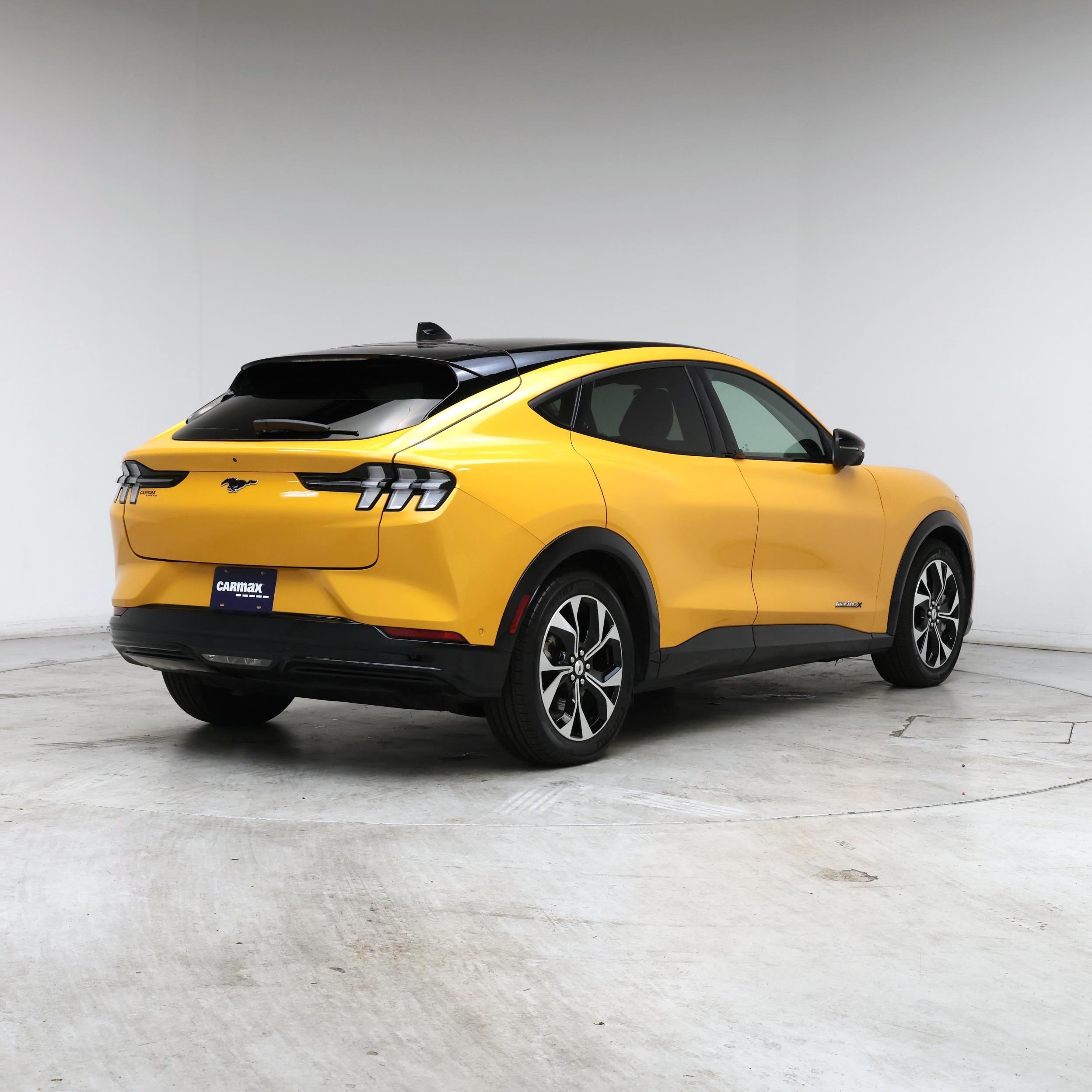 Thumbnail: 2022 Ford Mustang Mach-E - 8
