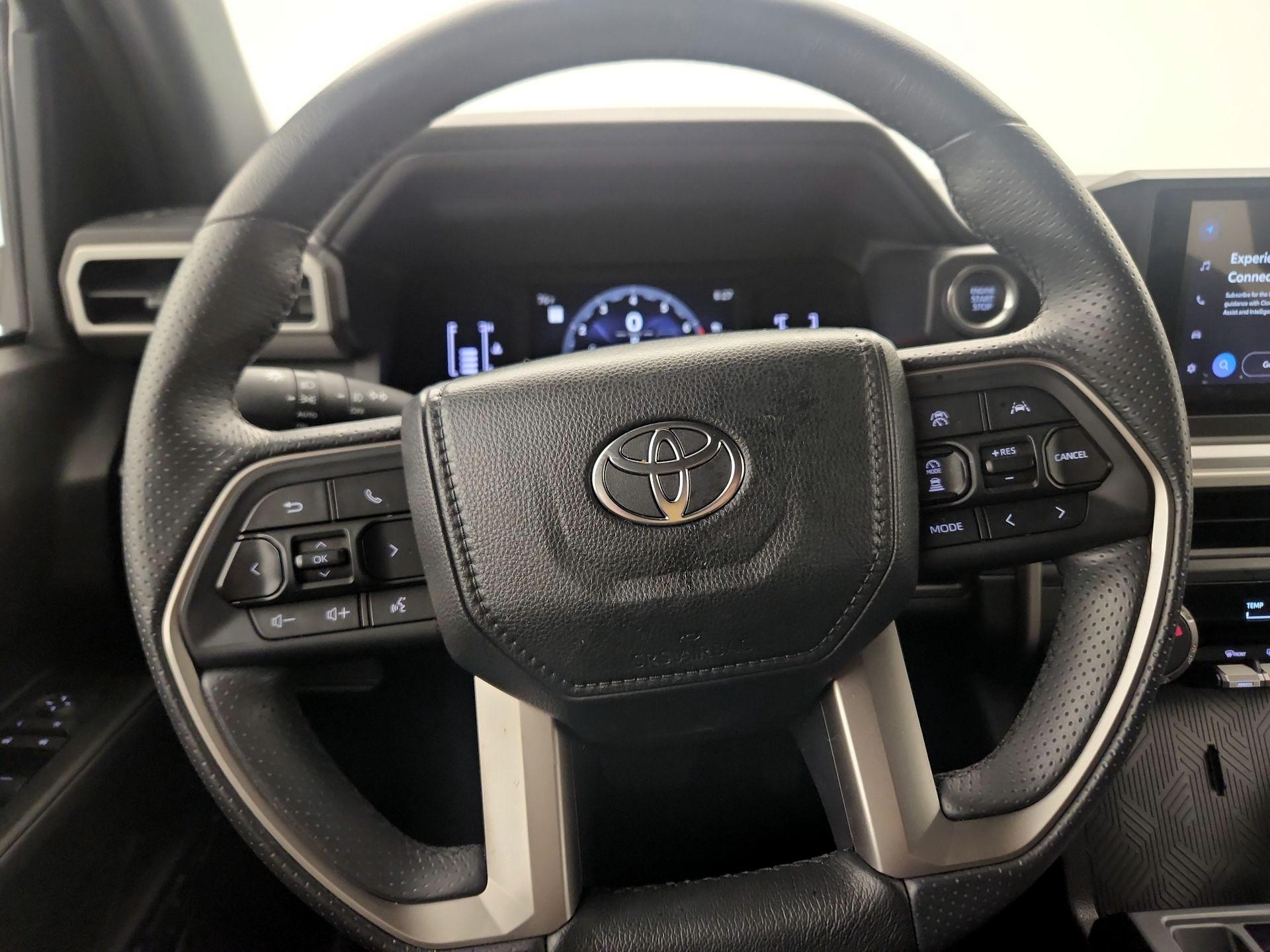 Thumbnail: 2025 Toyota 4Runner - 10