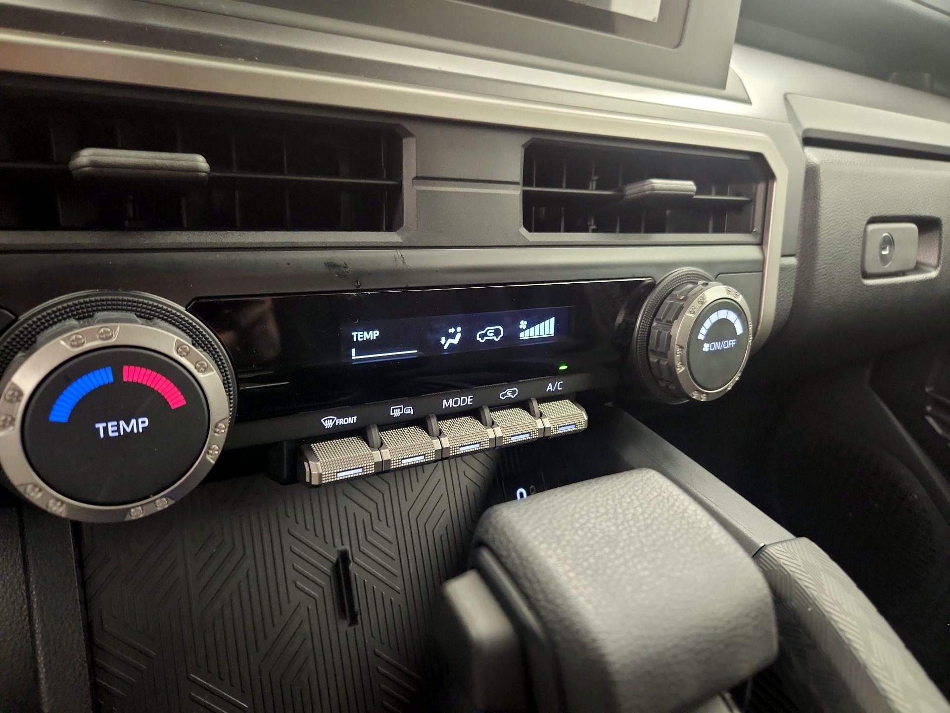 Thumbnail: 2025 Toyota 4Runner - 16