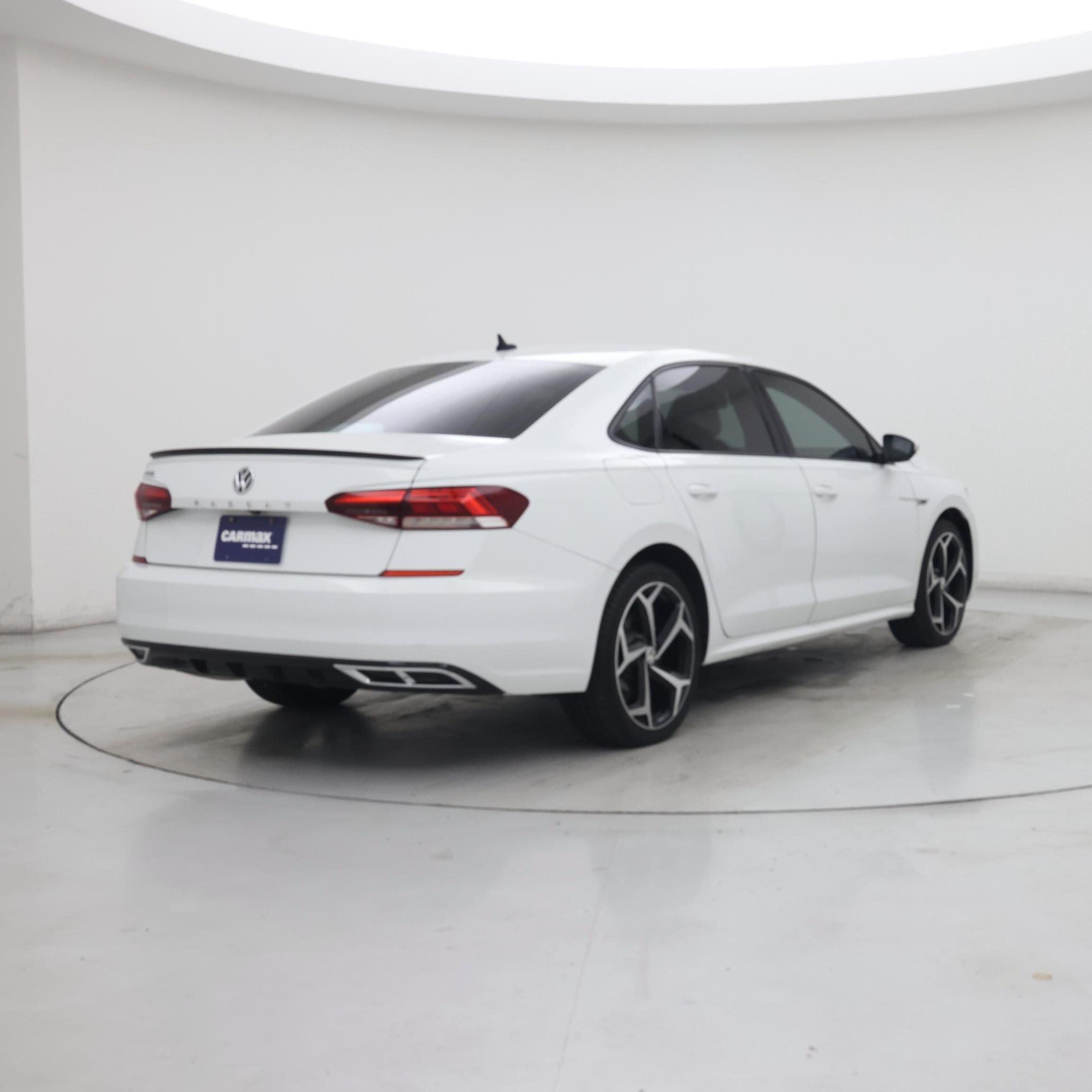 Thumbnail: 2020 Volkswagen Passat - 8