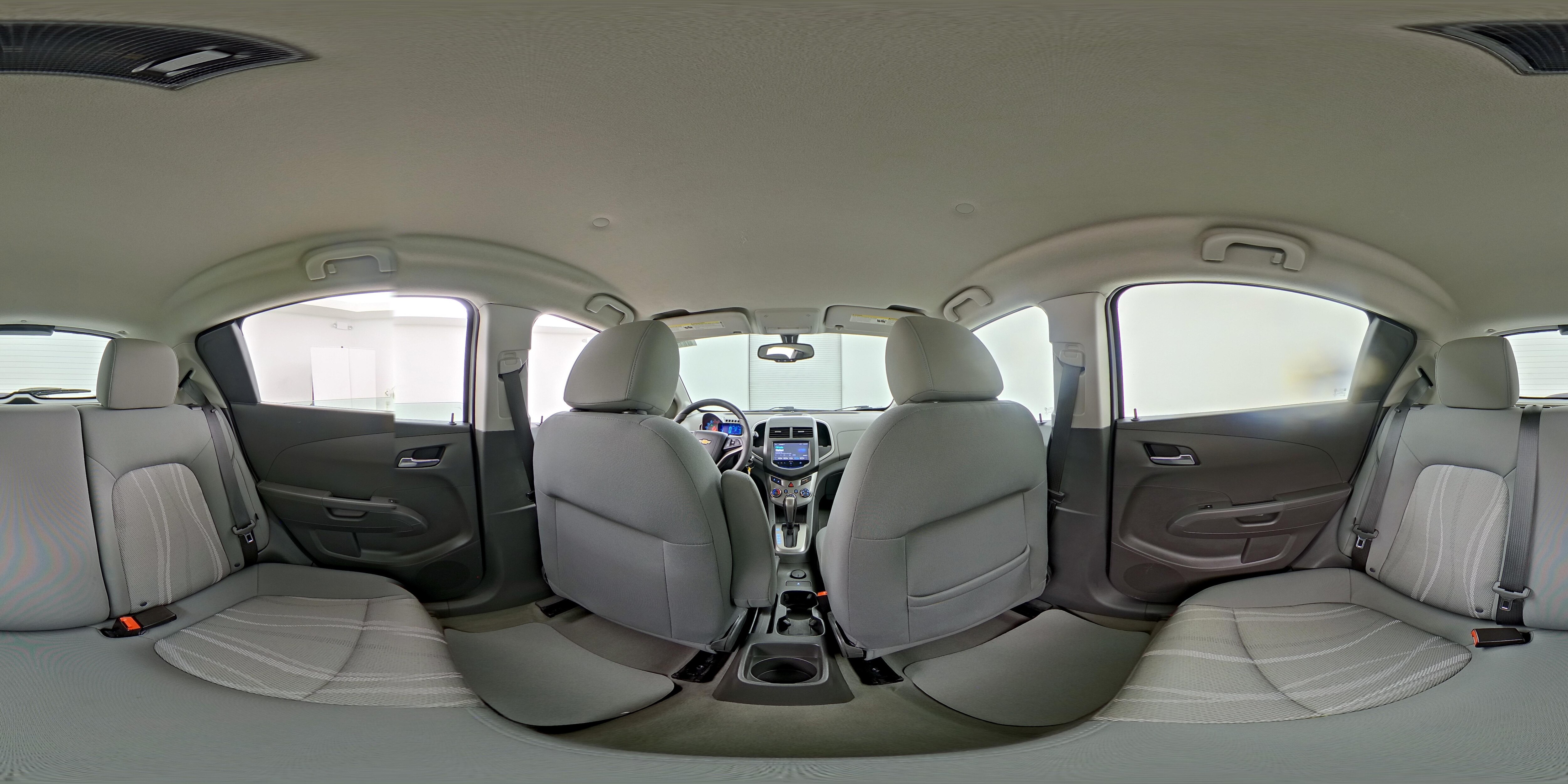 2016 Chevrolet Sonic LT - Photo 25