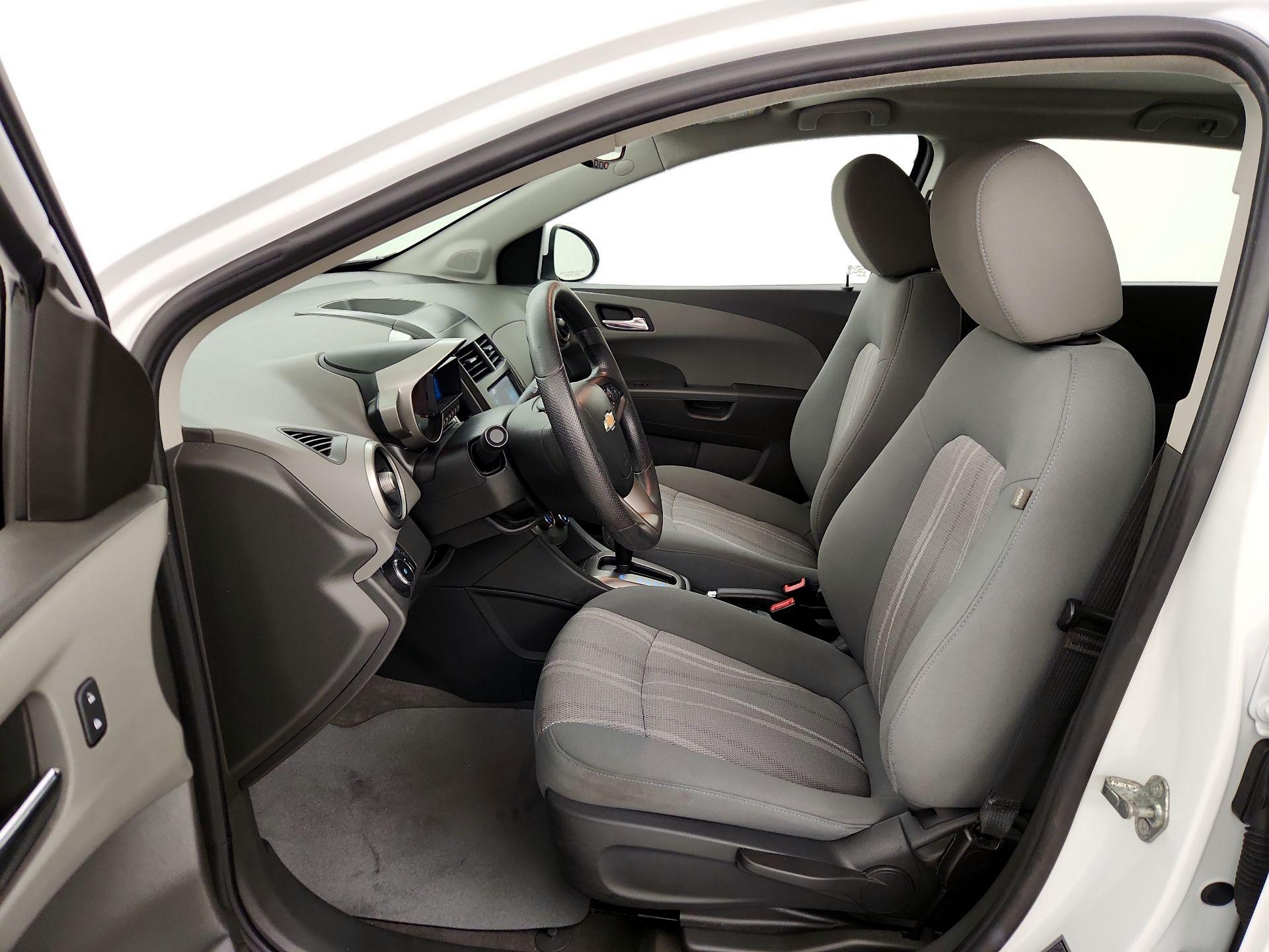 Thumbnail: 2016 Chevrolet Sonic - 11