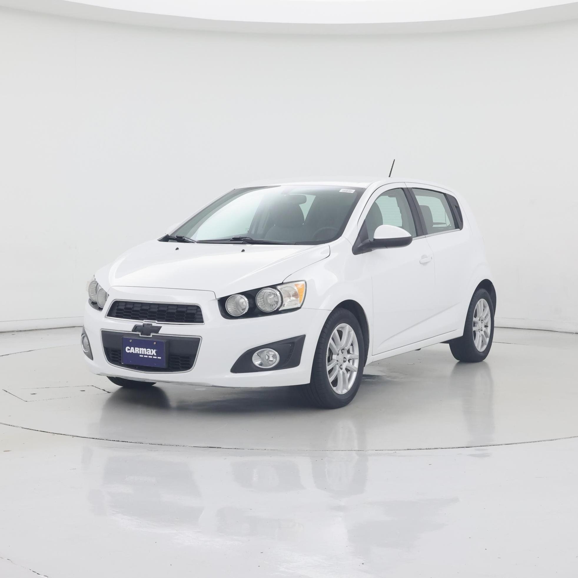 Thumbnail: 2016 Chevrolet Sonic - 4
