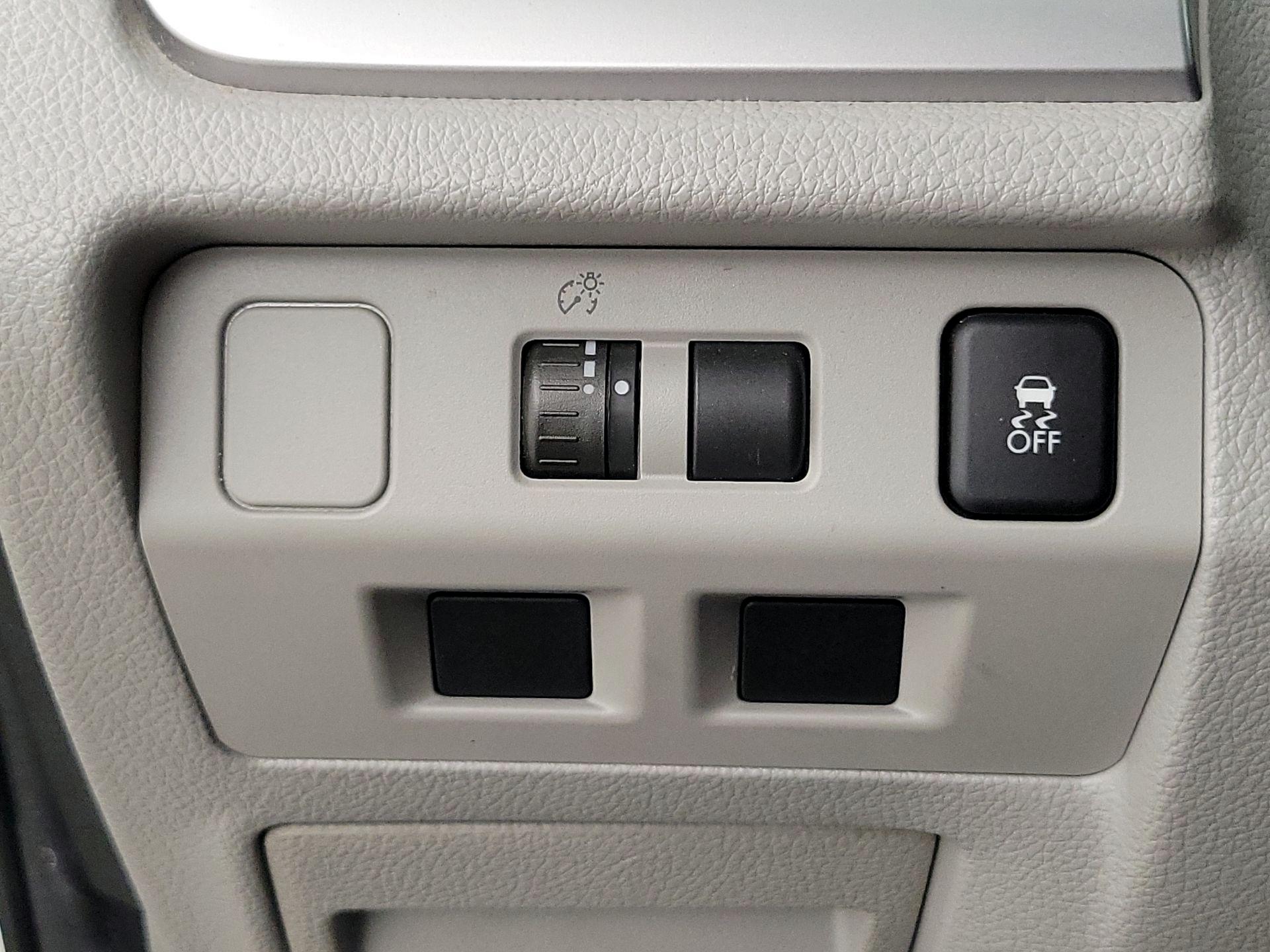 Thumbnail: 2015 Subaru Forester - 13