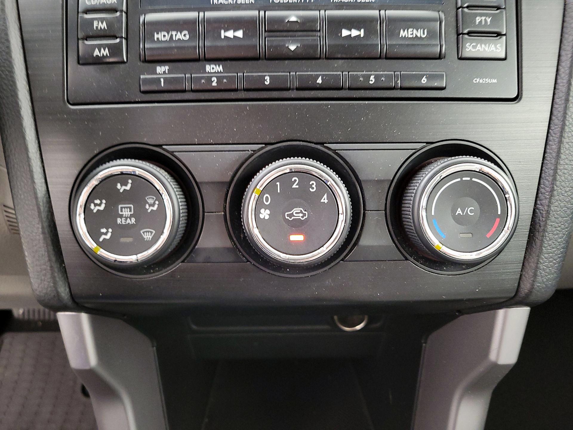 Thumbnail: 2015 Subaru Forester - 16