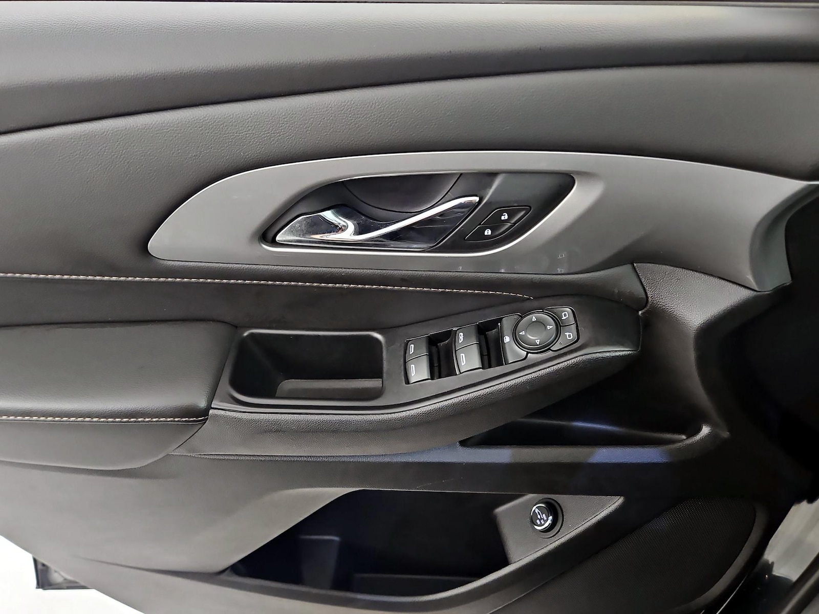 2021 Chevrolet Traverse 1LT - Photo 11