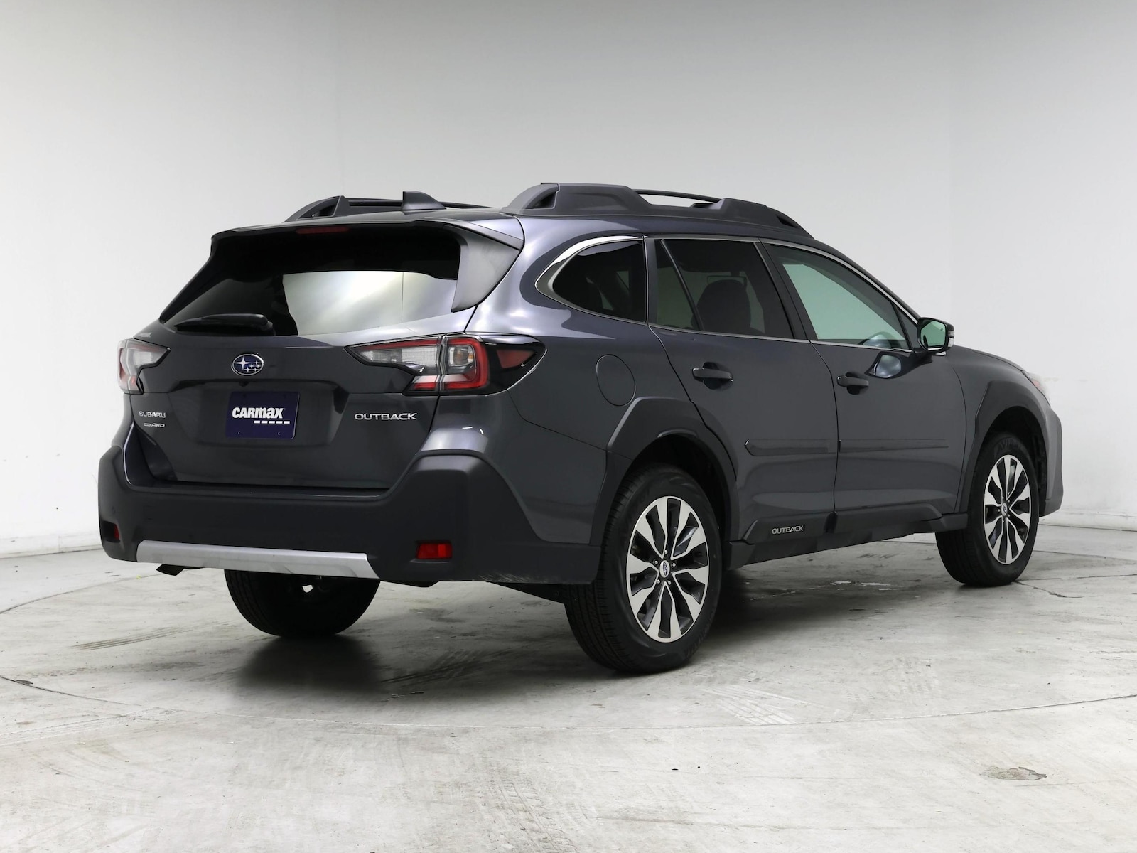 2025 Subaru Outback Limited - Photo 9
