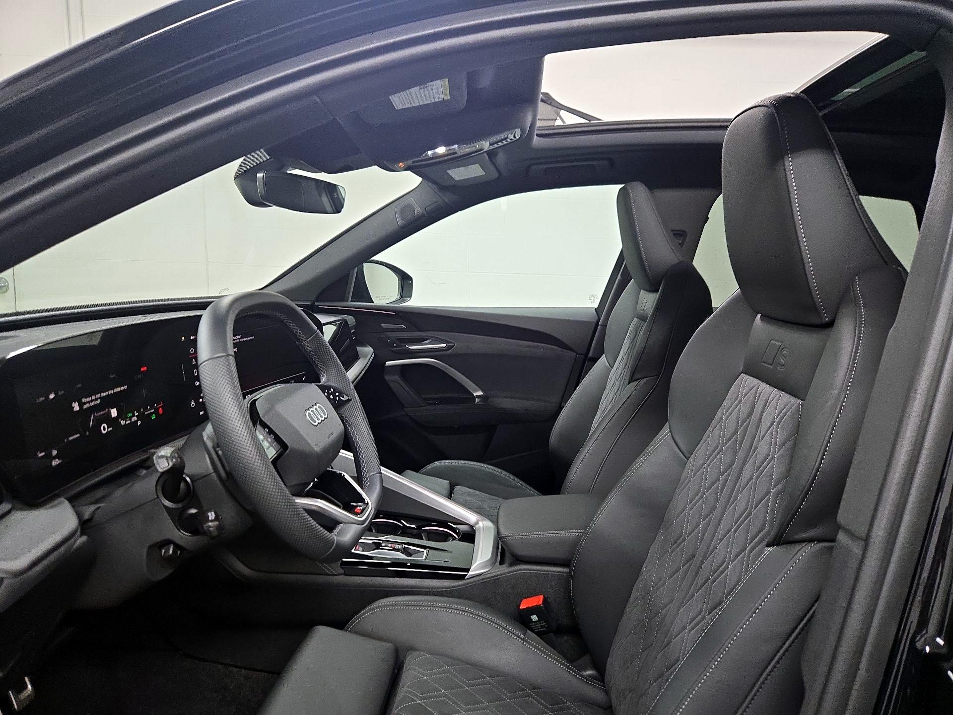 Thumbnail: 2025 Audi SQ5 - 19