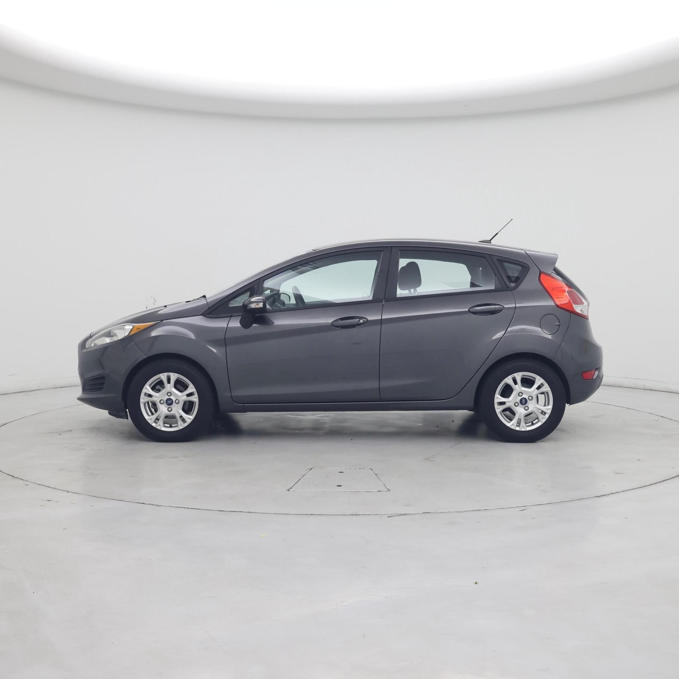 Thumbnail: 2016 Ford Fiesta - 3
