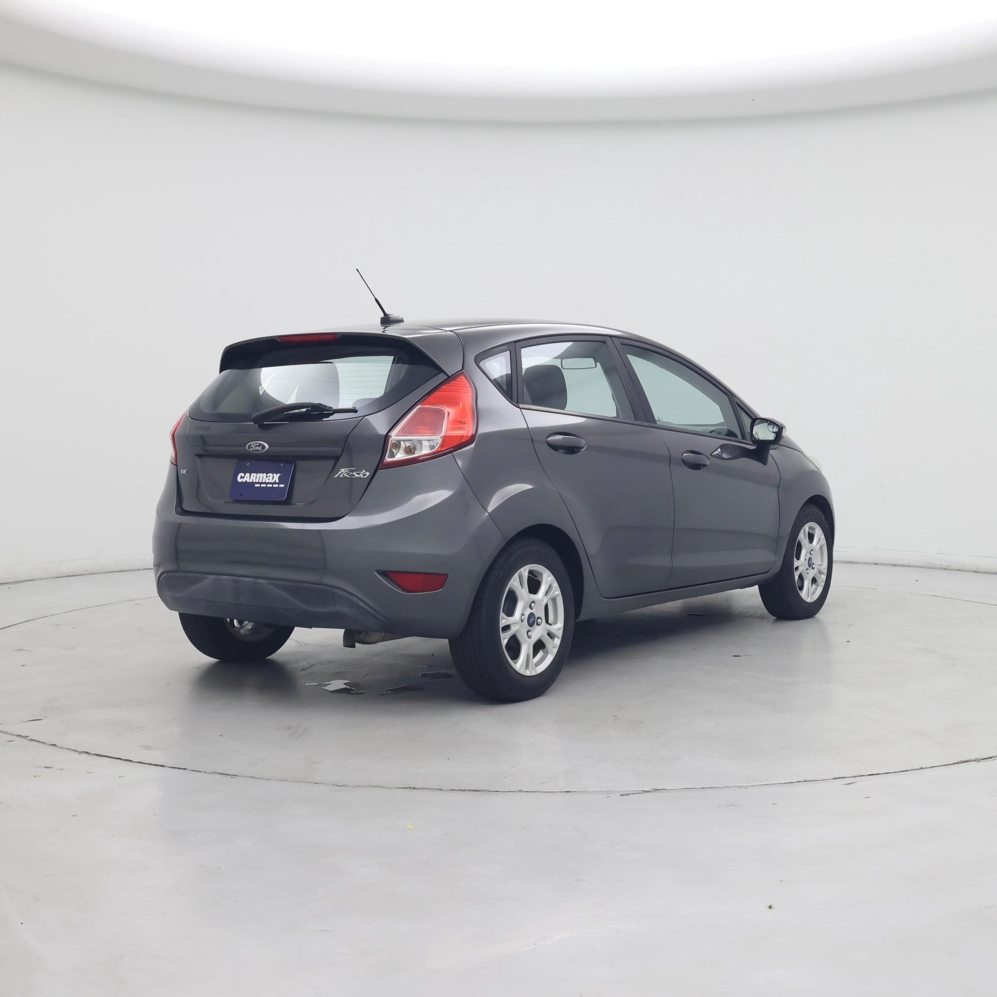 Thumbnail: 2016 Ford Fiesta - 8