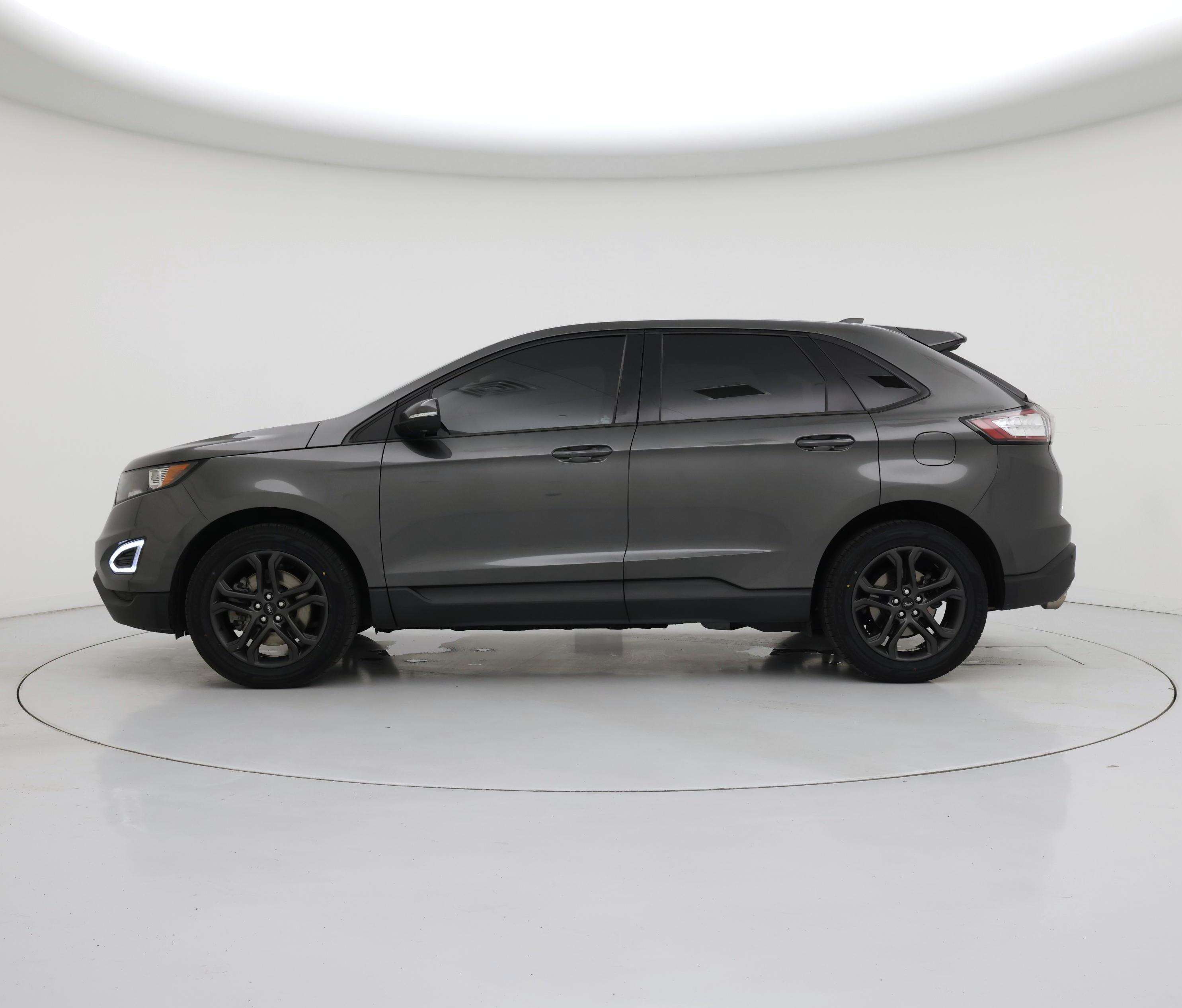 Thumbnail: 2018 Ford Edge - 3