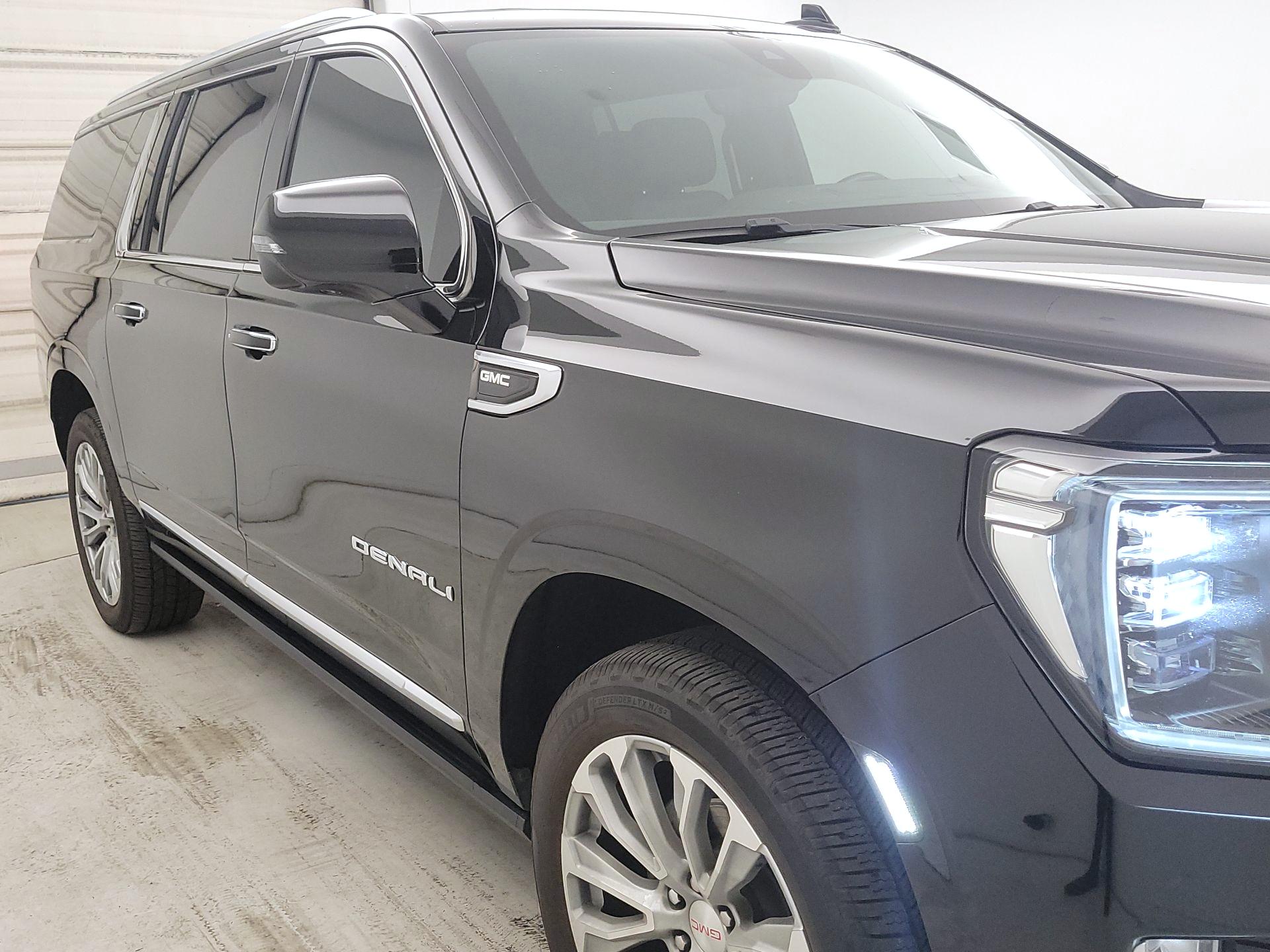 Thumbnail: 2021 GMC Yukon XL - 1