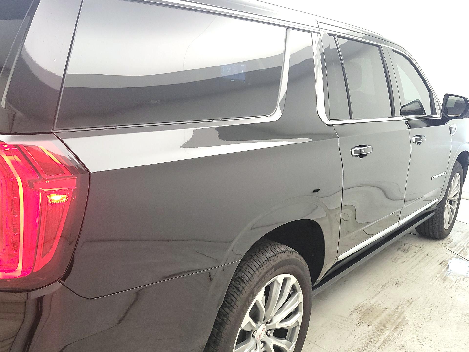 Thumbnail: 2021 GMC Yukon XL - 5