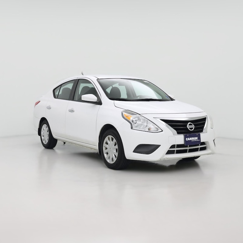 2016 Nissan Versa SV