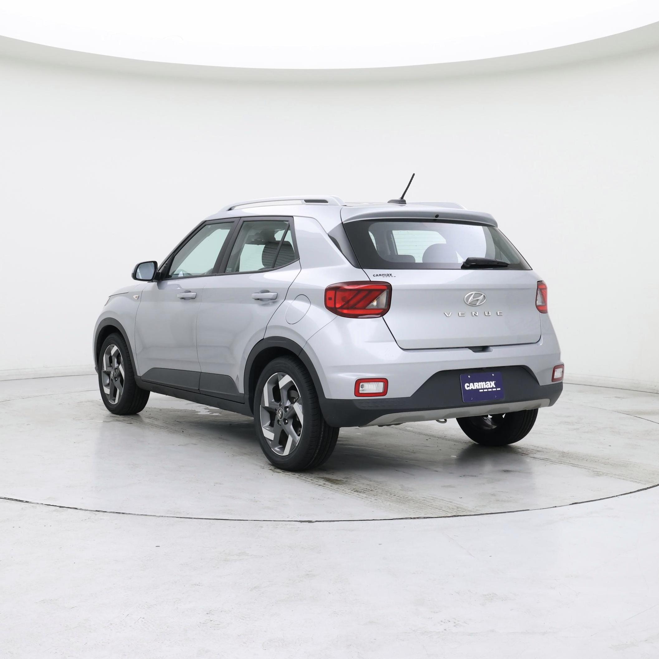Thumbnail: 2023 Hyundai Venue - 2
