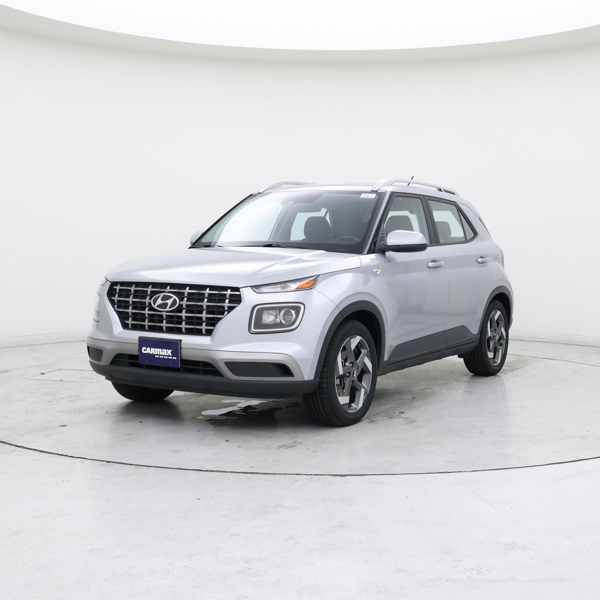 Thumbnail: 2023 Hyundai Venue - 4