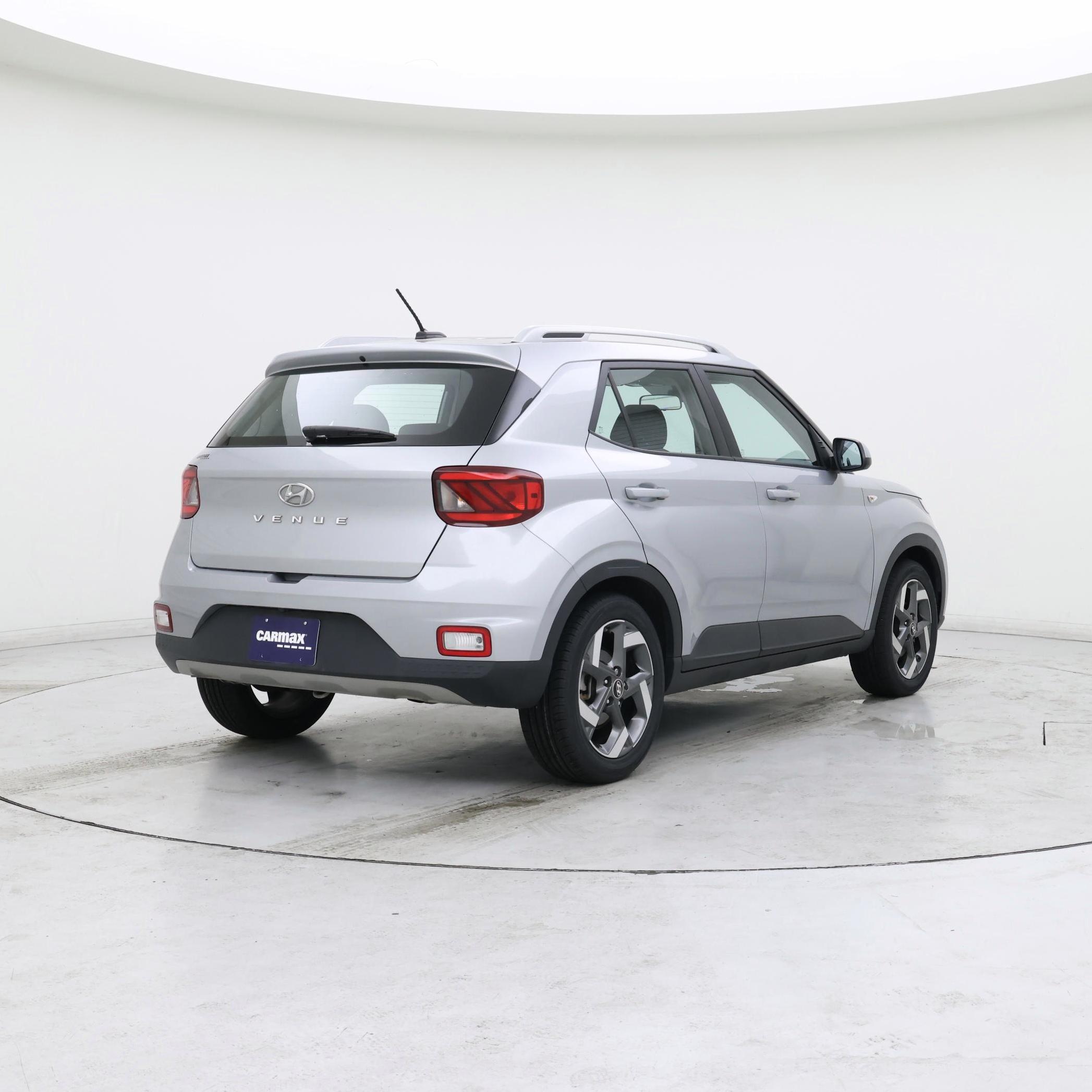 Thumbnail: 2023 Hyundai Venue - 8