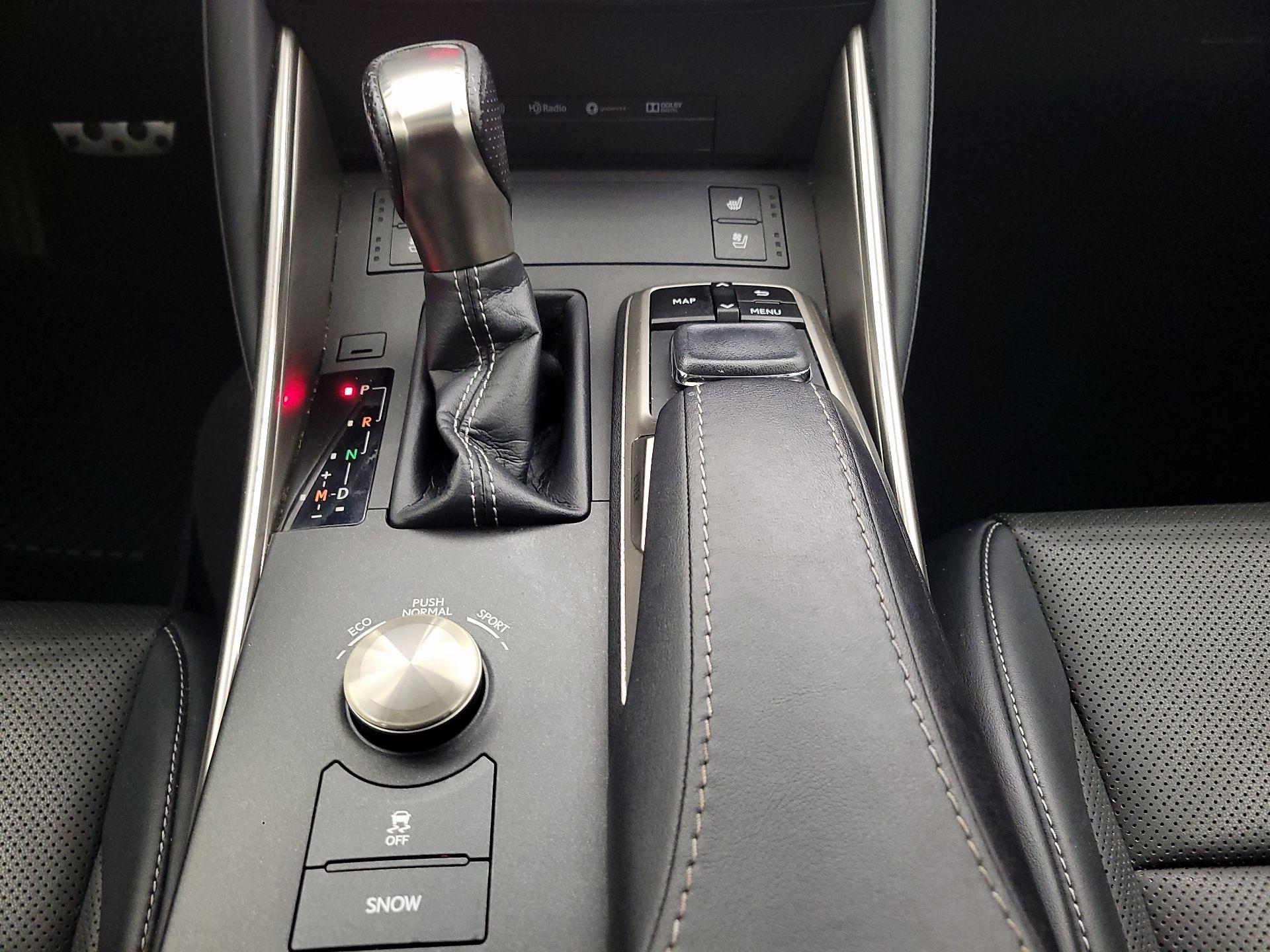 Thumbnail: 2017 Lexus IS - 18