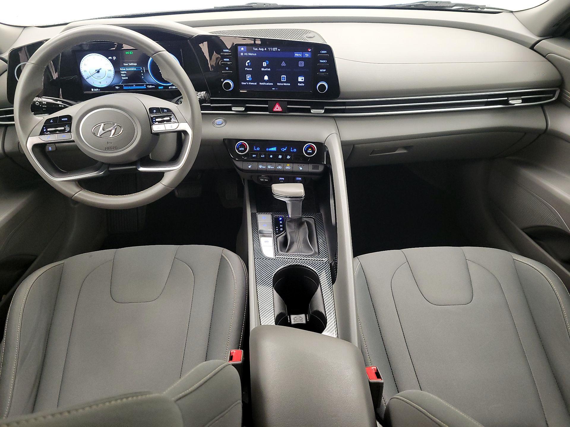 Thumbnail: 2022 Hyundai Elantra - 9