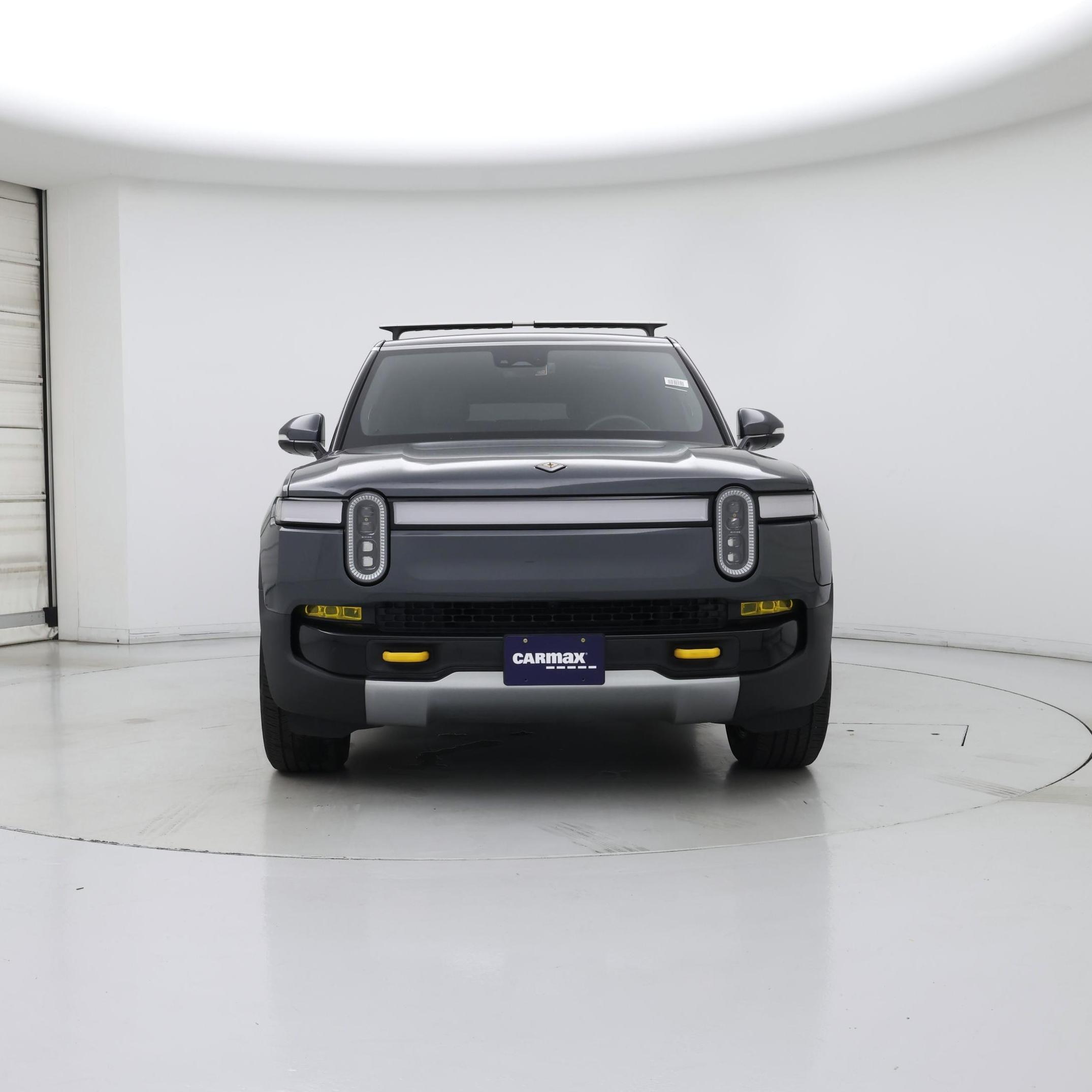 Thumbnail: 2023 Rivian R1S - 5