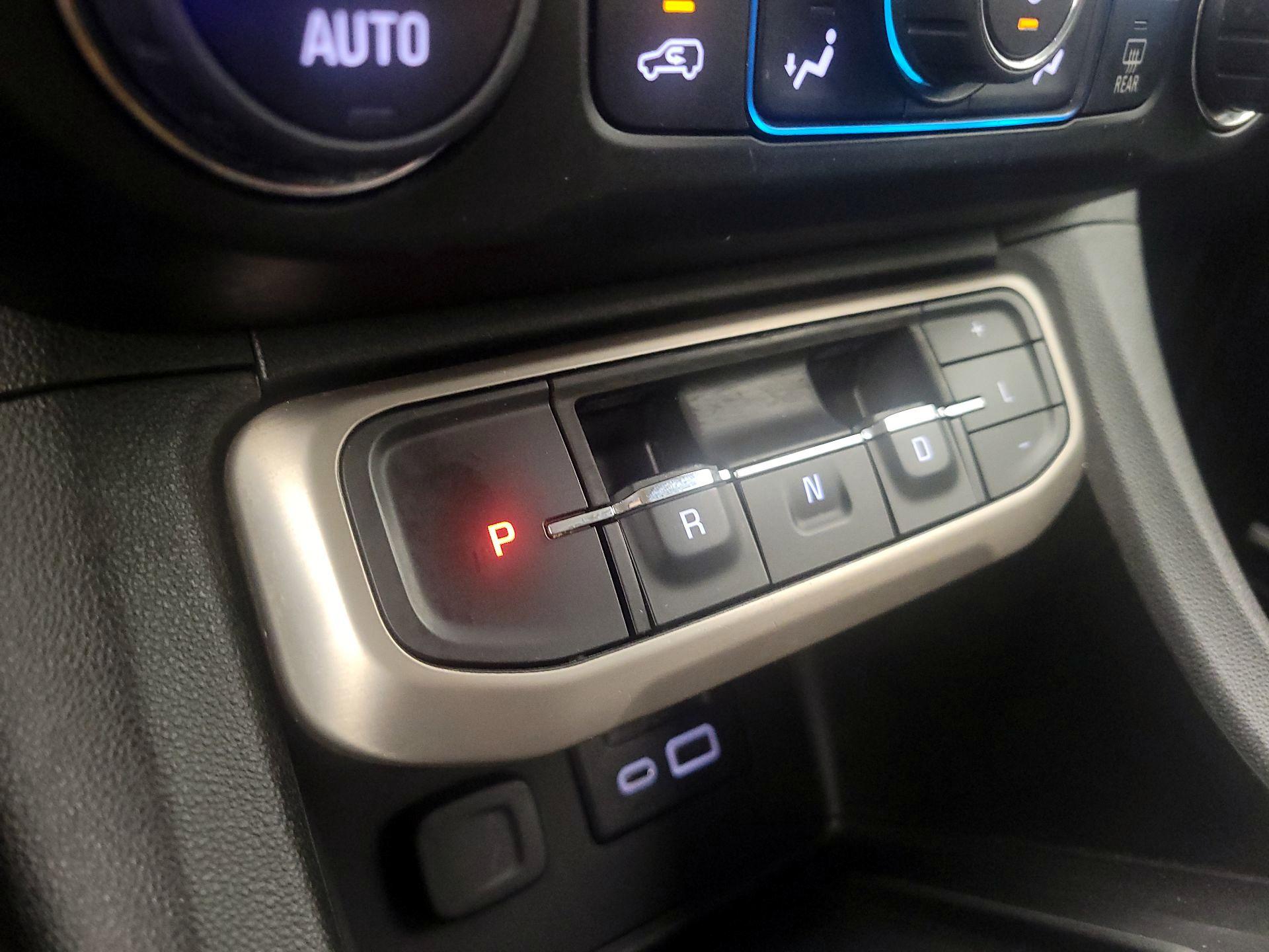 Thumbnail: 2020 GMC Acadia - 17
