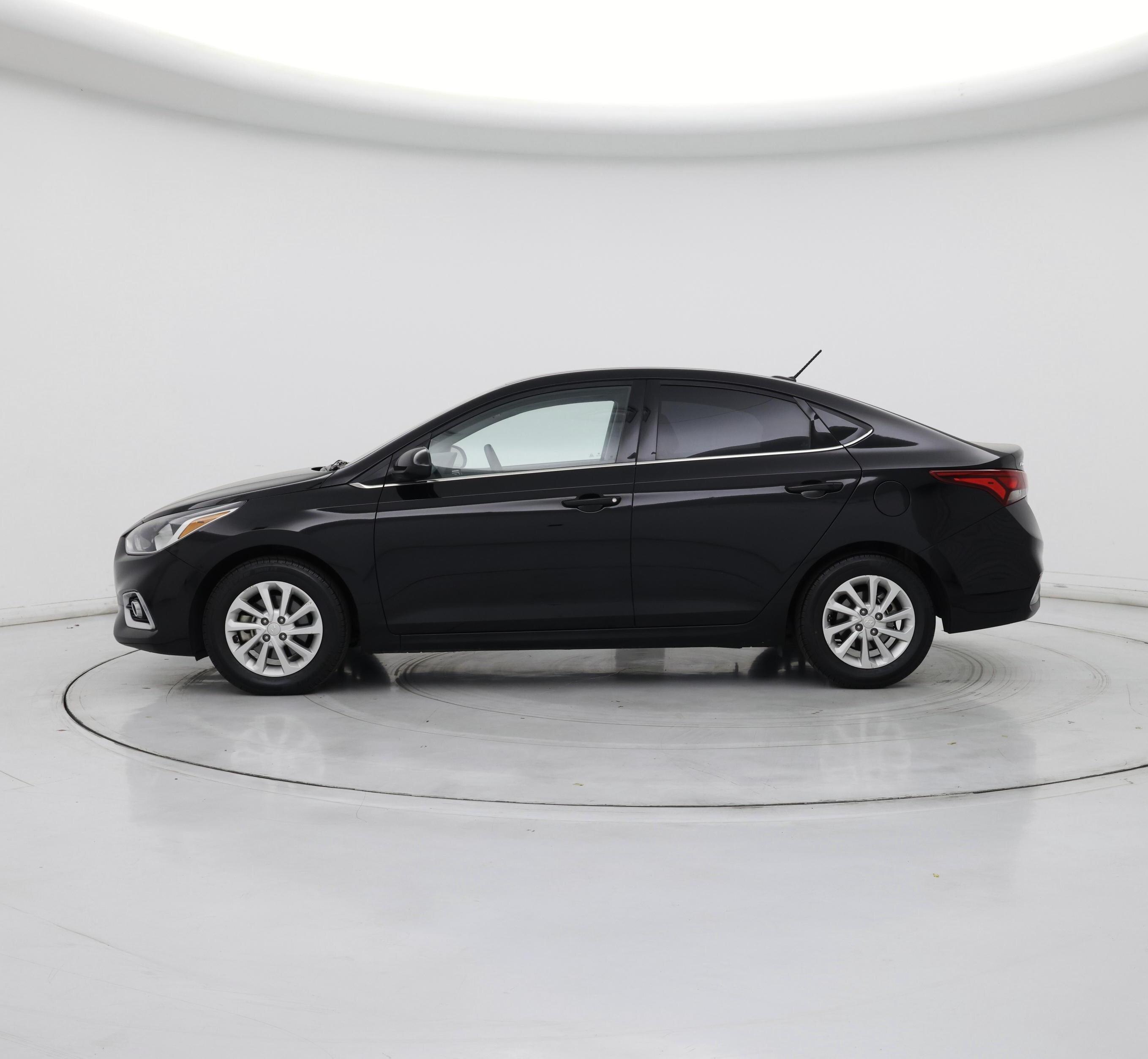 Thumbnail: 2020 Hyundai Accent - 3