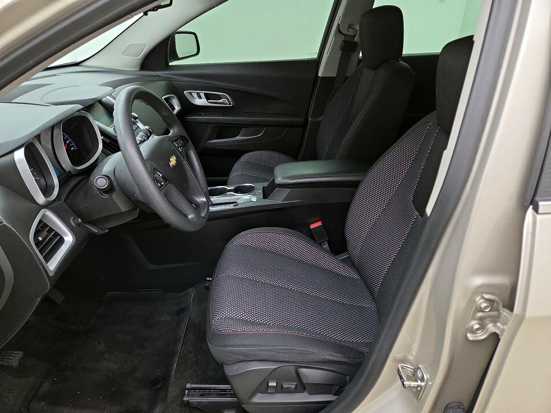 Thumbnail: 2016 Chevrolet Equinox - 11