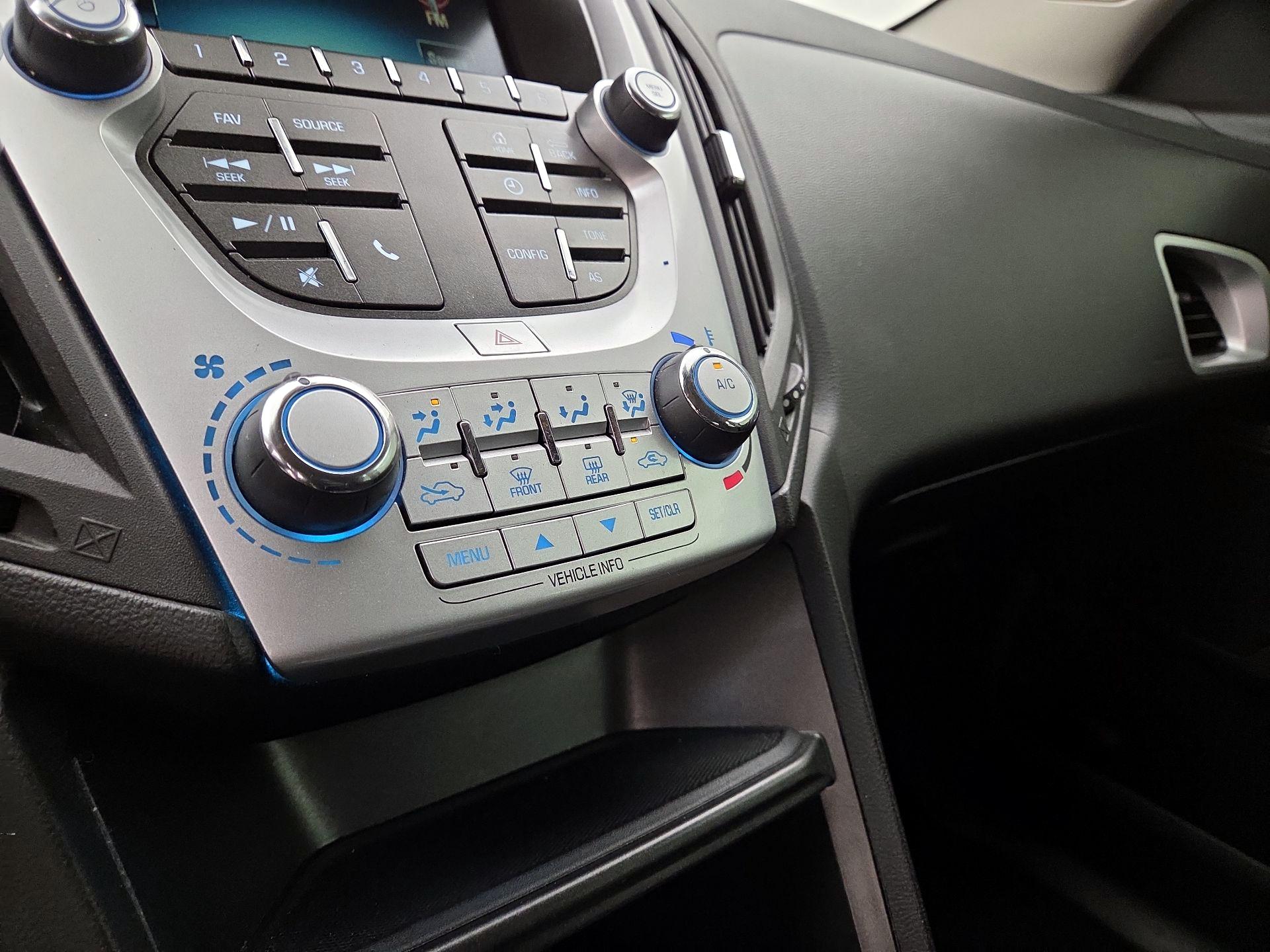 Thumbnail: 2016 Chevrolet Equinox - 15