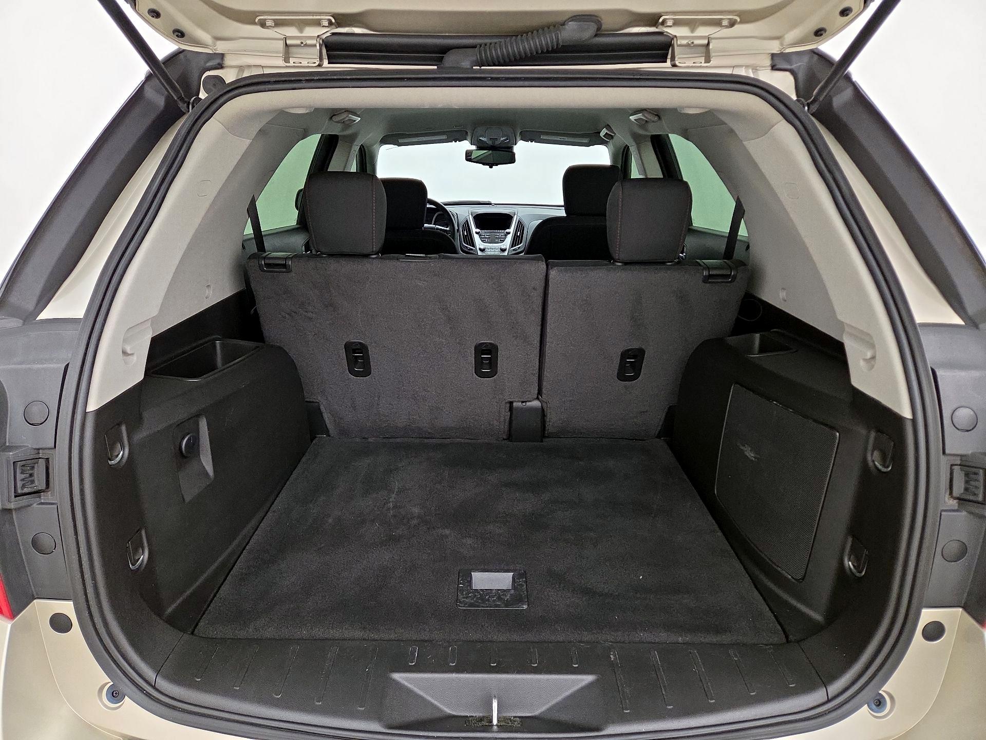 Thumbnail: 2016 Chevrolet Equinox - 19