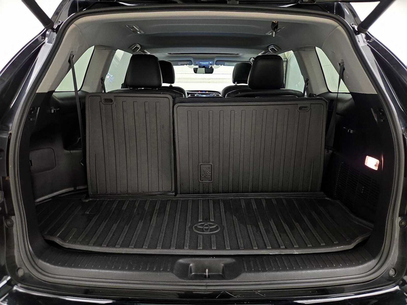 2019 Toyota Highlander XLE - Photo 24