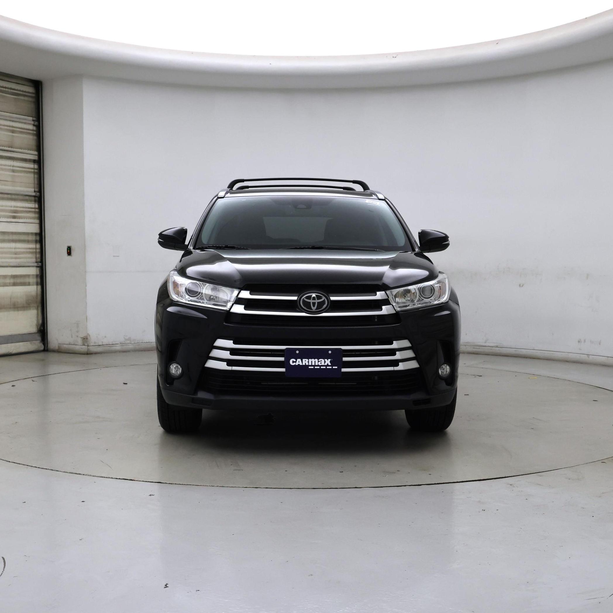 Thumbnail: 2019 Toyota Highlander - 5