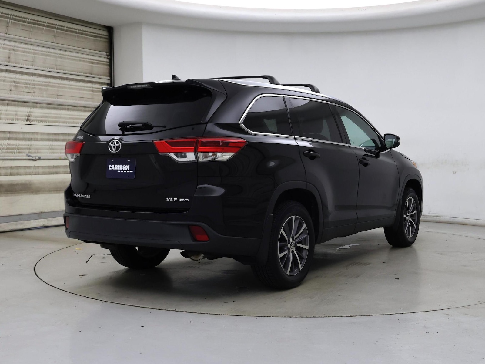 2019 Toyota Highlander XLE - Photo 9