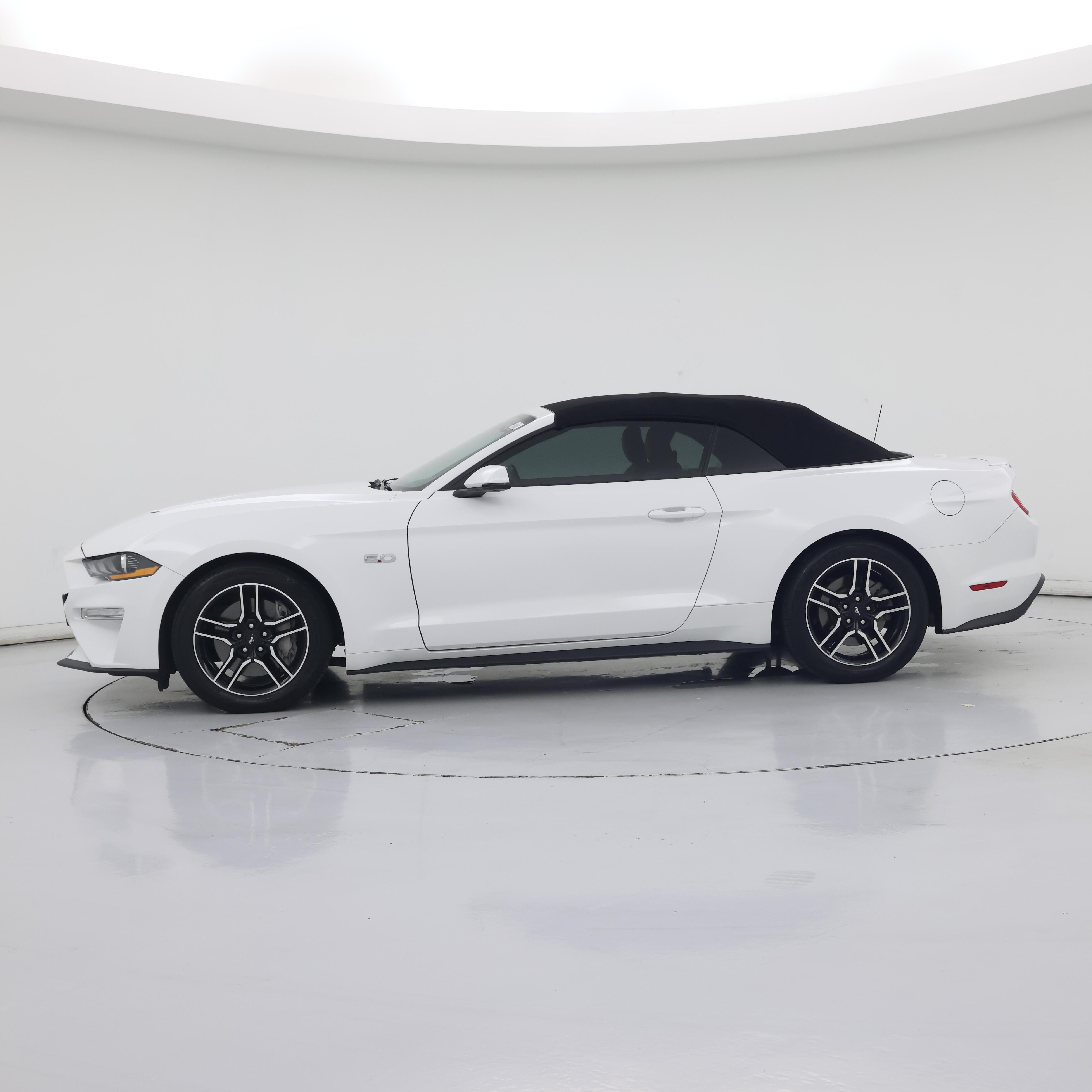 Thumbnail: 2020 Ford Mustang - 3
