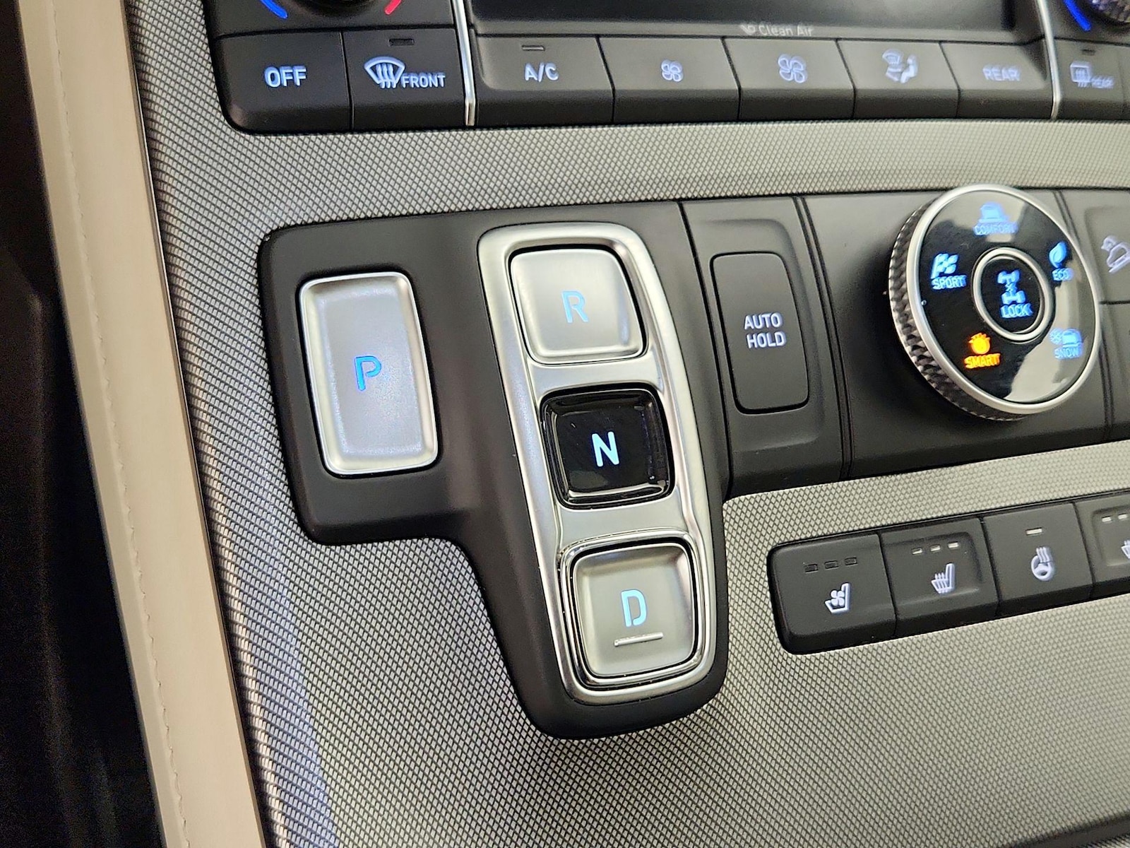 2020 Hyundai Palisade Limited - Photo 19