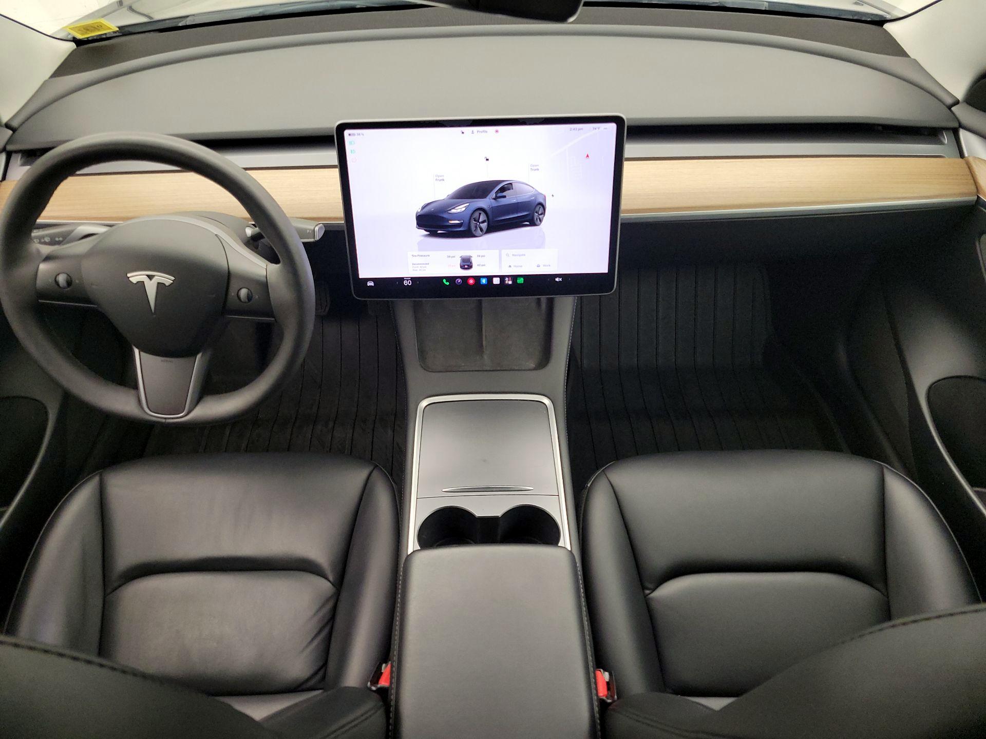 Thumbnail: 2023 Tesla Model 3 - 9