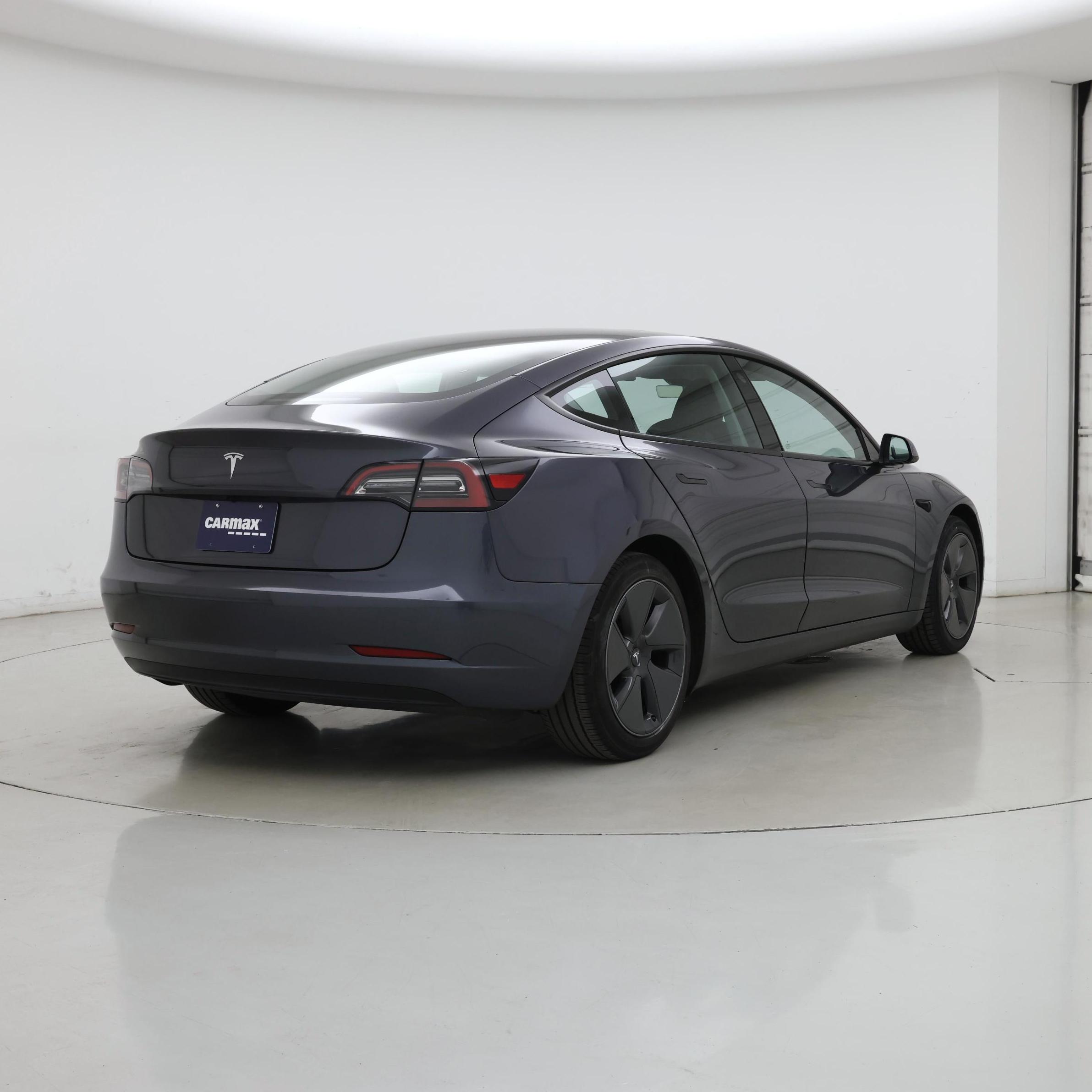 Thumbnail: 2023 Tesla Model 3 - 8