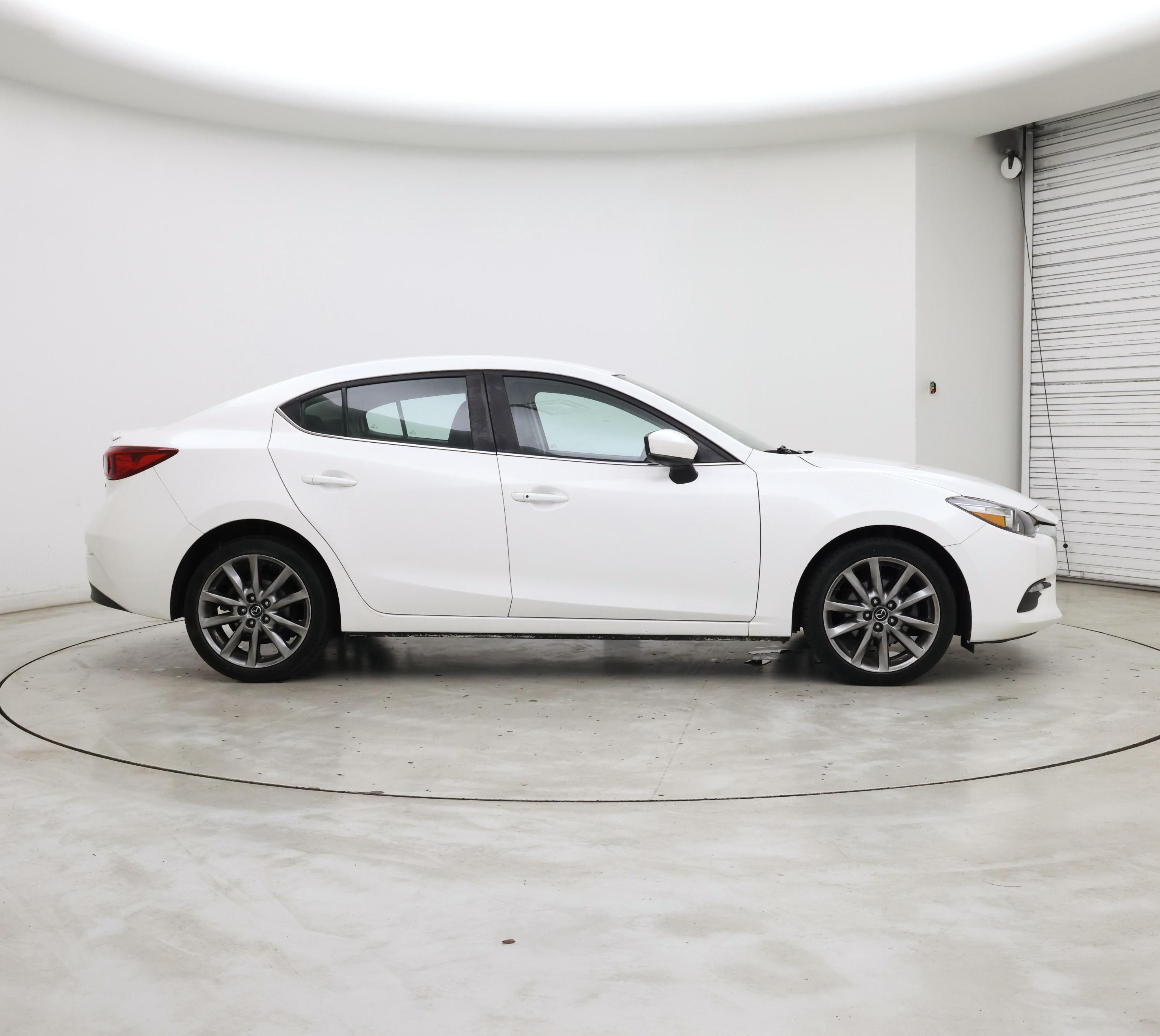 Thumbnail: 2018 Mazda Mazda3 - 7