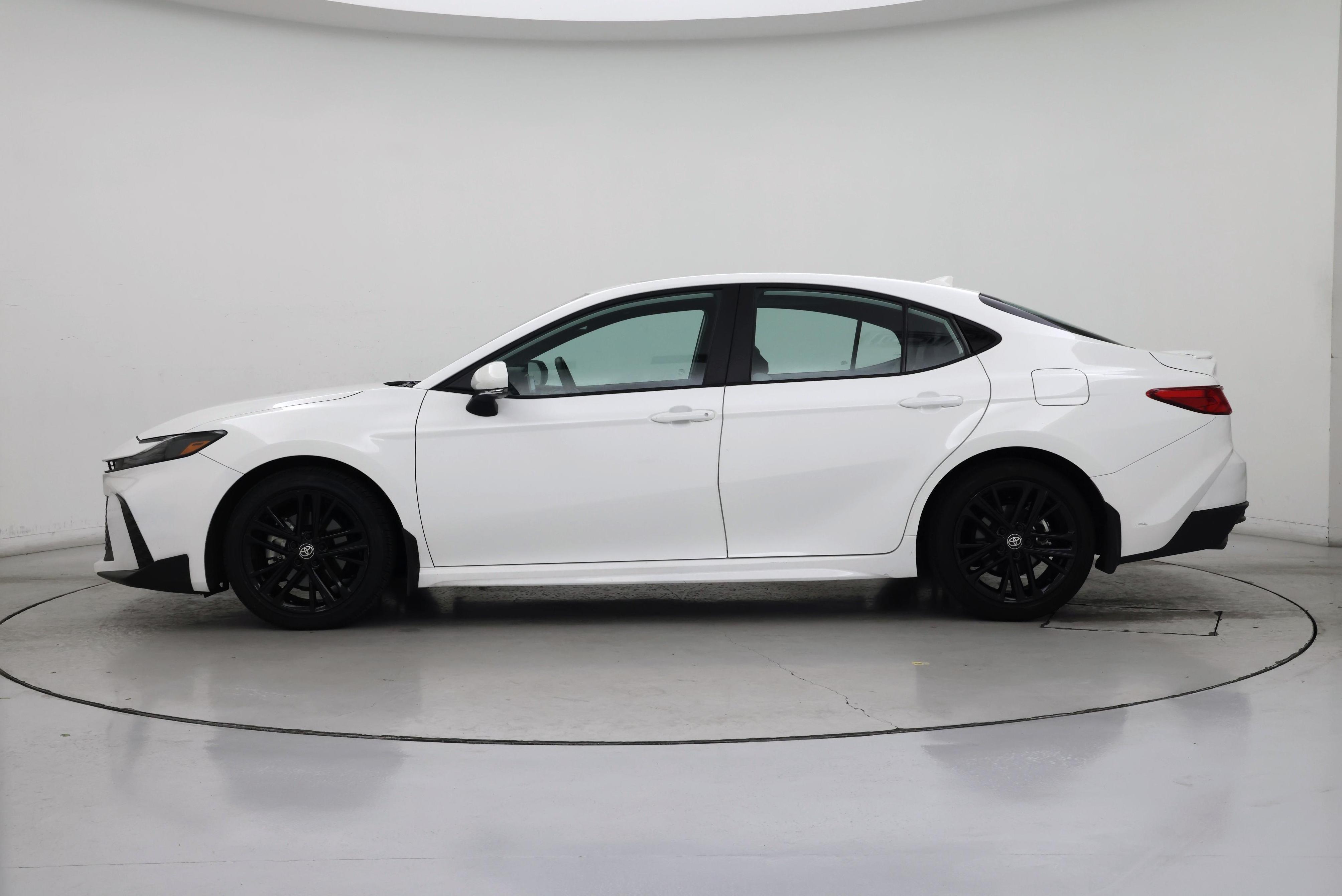 Thumbnail: 2026 Toyota Camry - 3