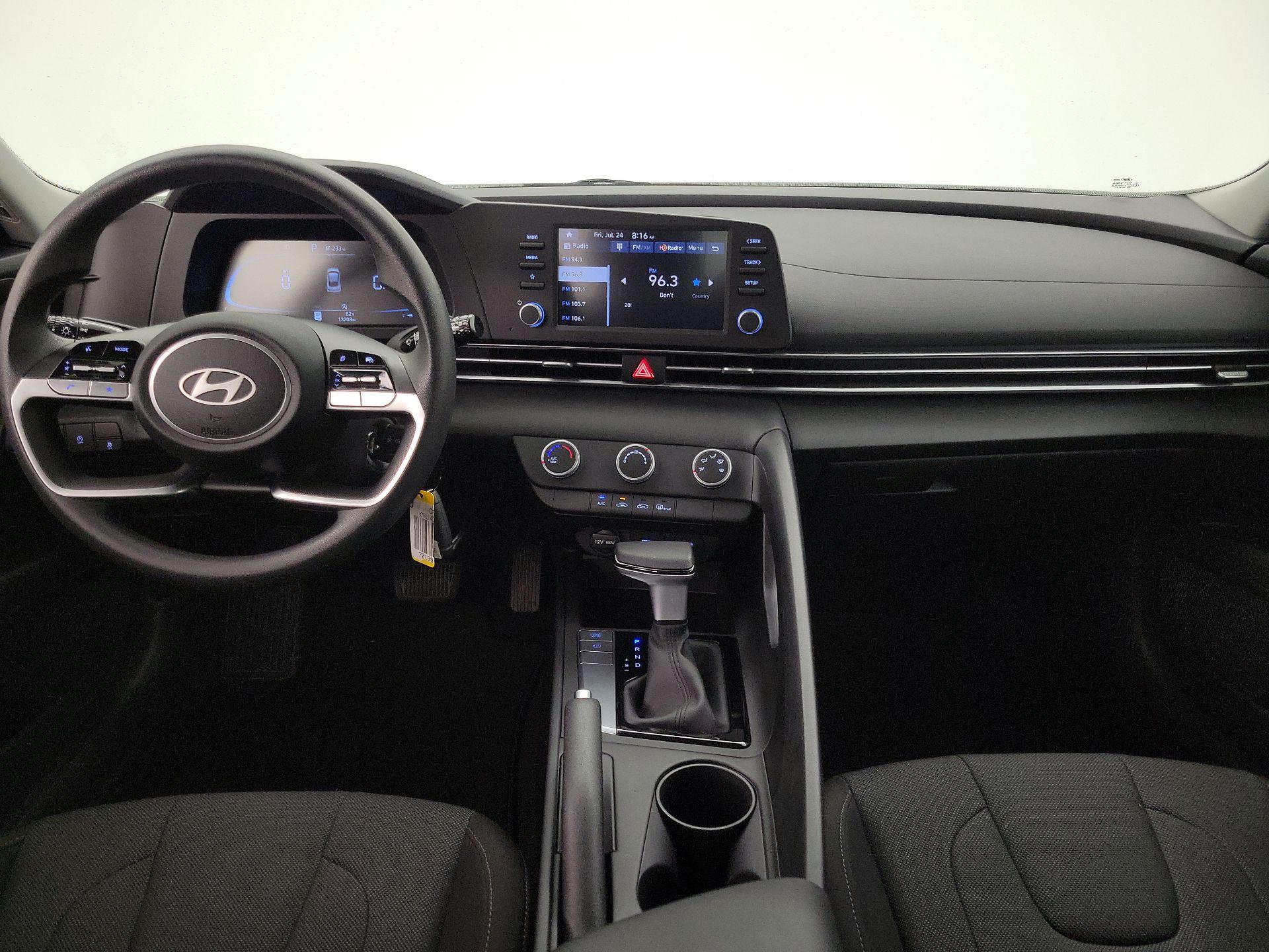 Thumbnail: 2025 Hyundai Elantra - 9