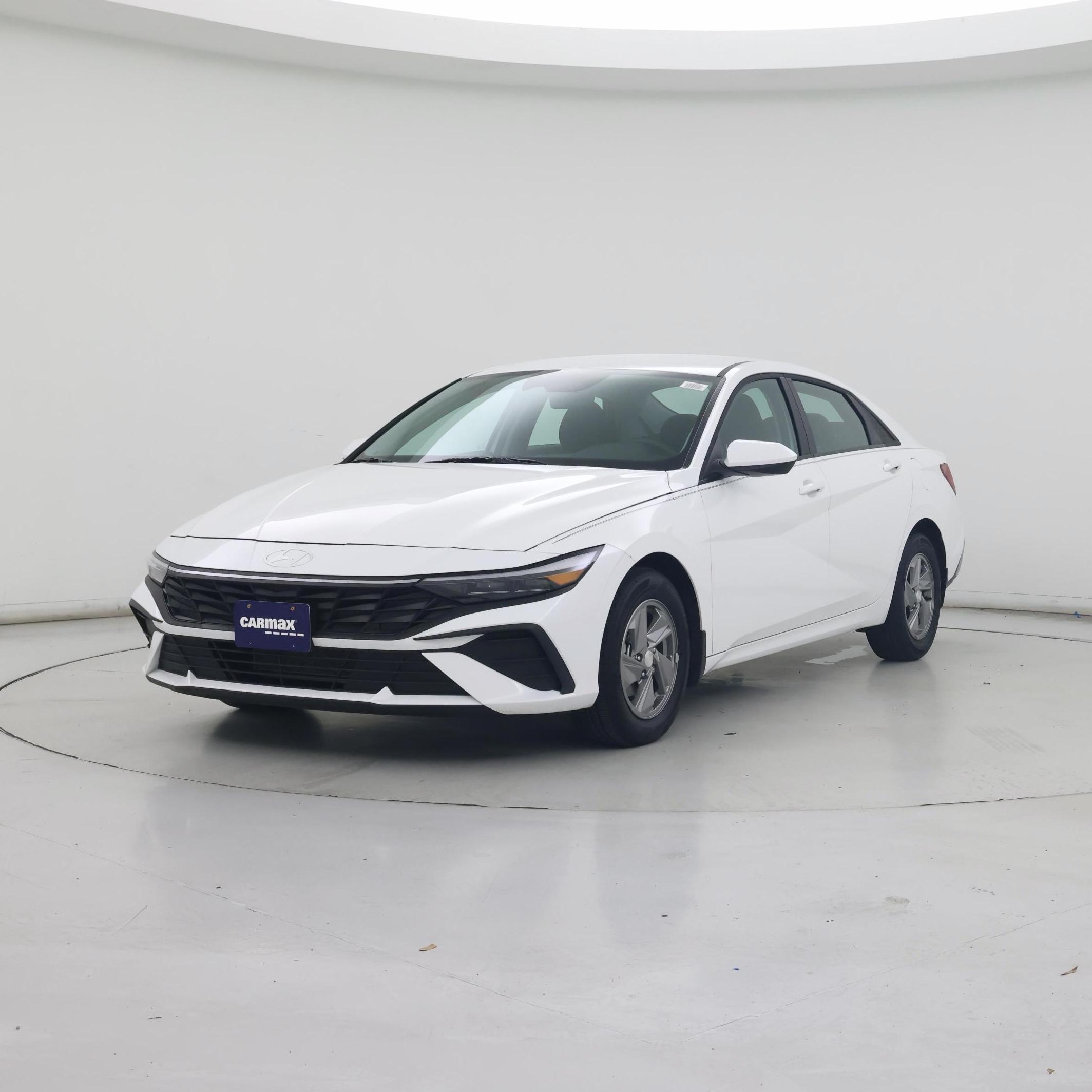 Thumbnail: 2025 Hyundai Elantra - 4