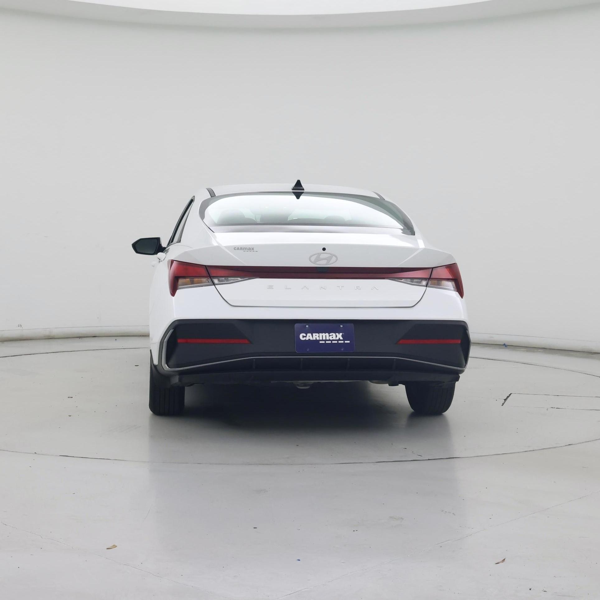 Thumbnail: 2025 Hyundai Elantra - 6