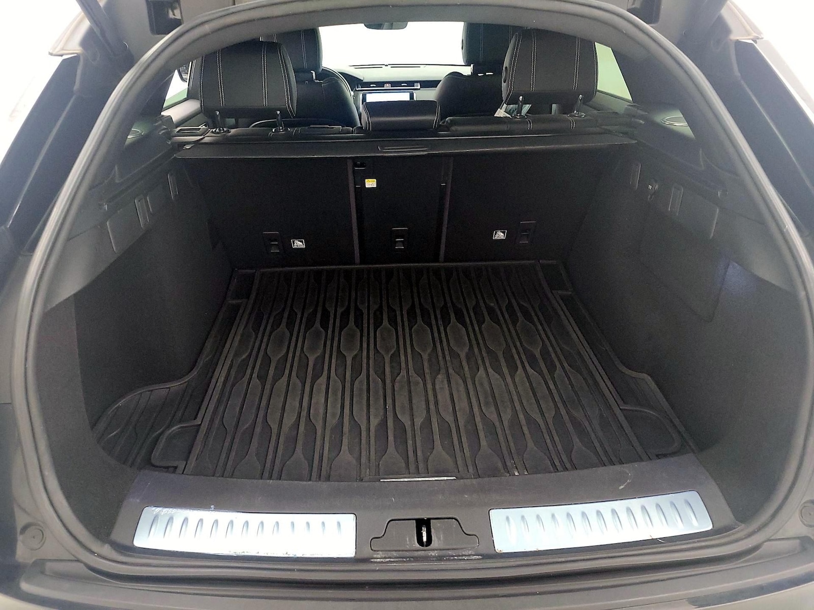 2019 Land Rover Range Rover Velar SE - Photo 22