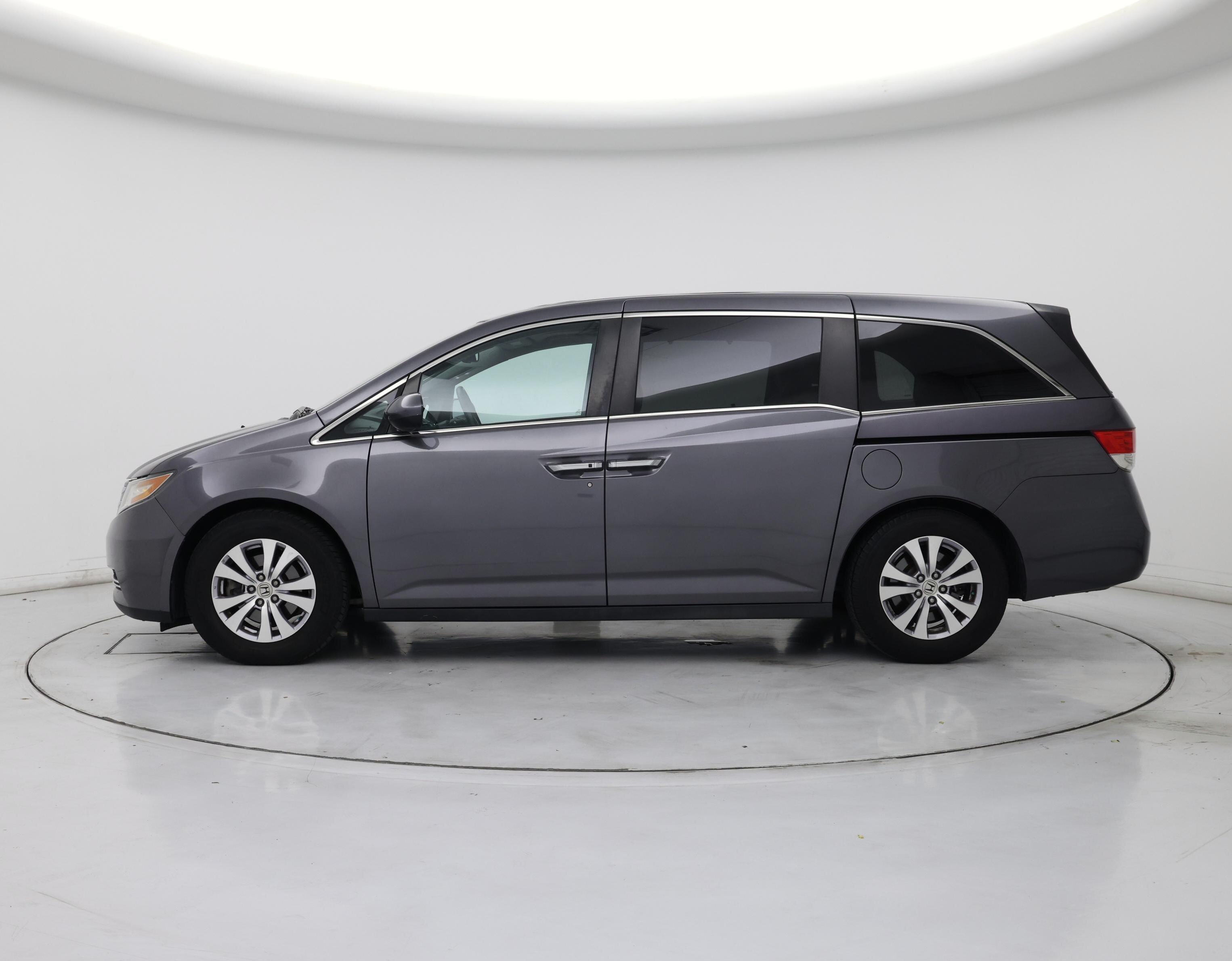 Thumbnail: 2015 Honda Odyssey - 3