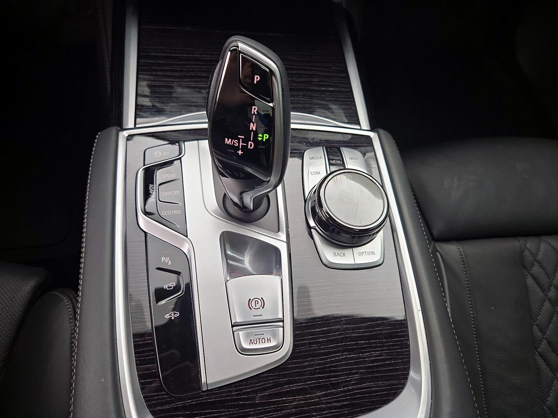 Thumbnail: 2019 BMW 7 Series - 18