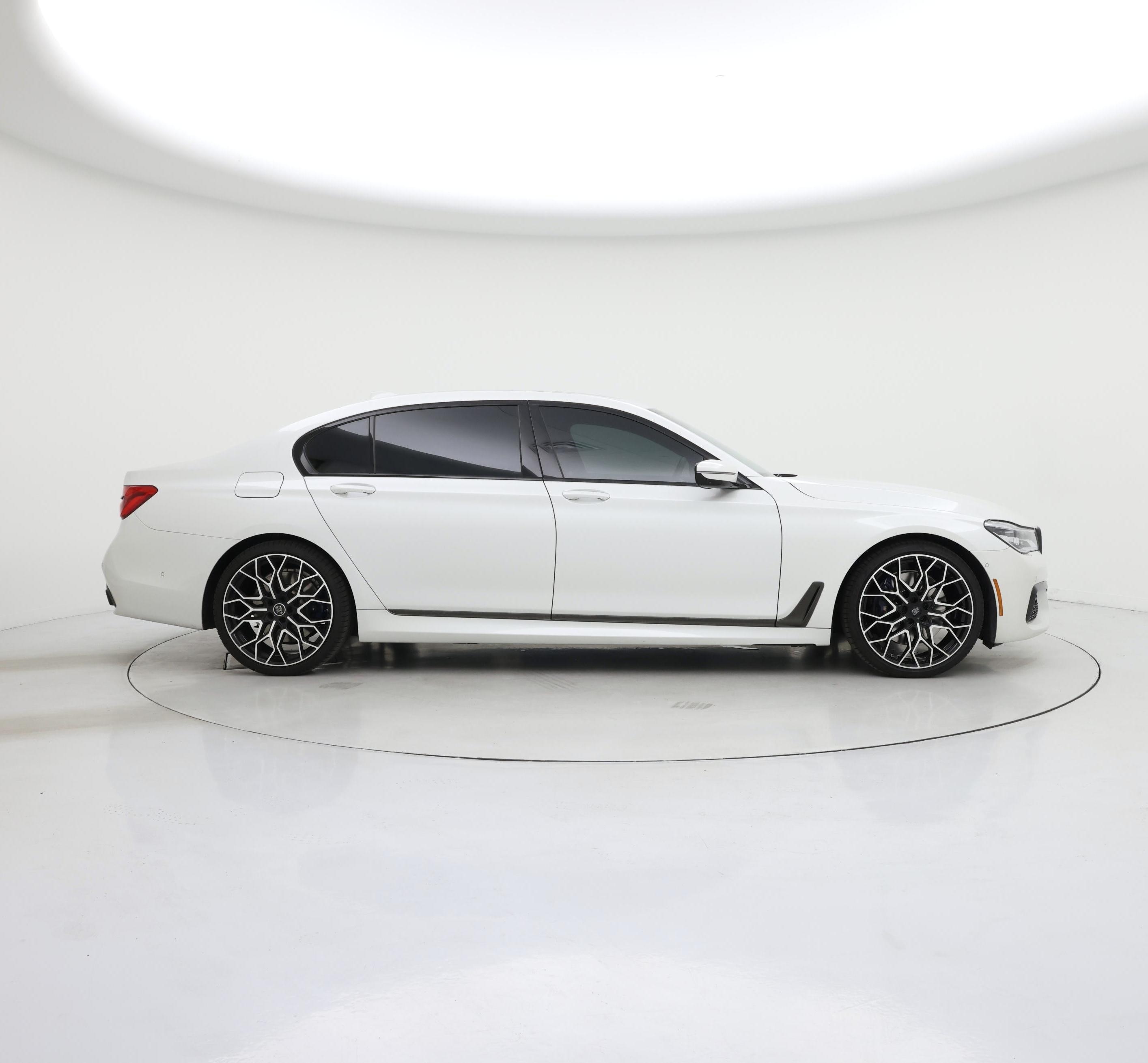 Thumbnail: 2019 BMW 7 Series - 7