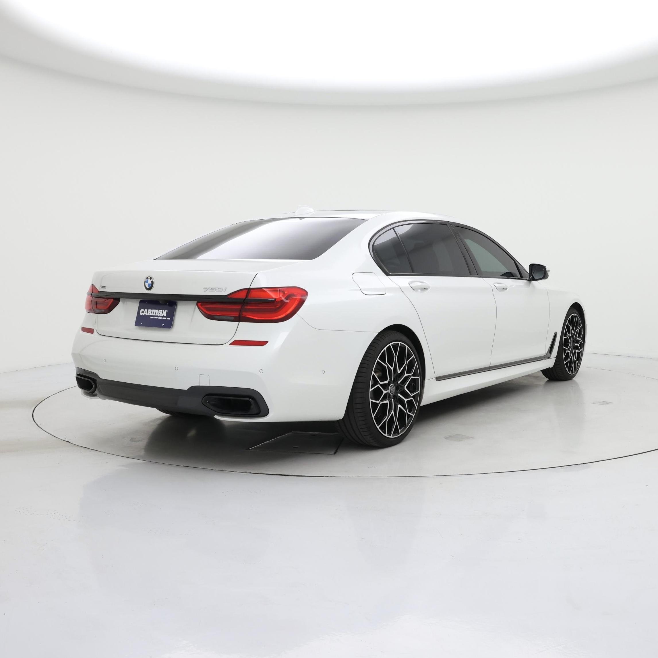 Thumbnail: 2019 BMW 7 Series - 8