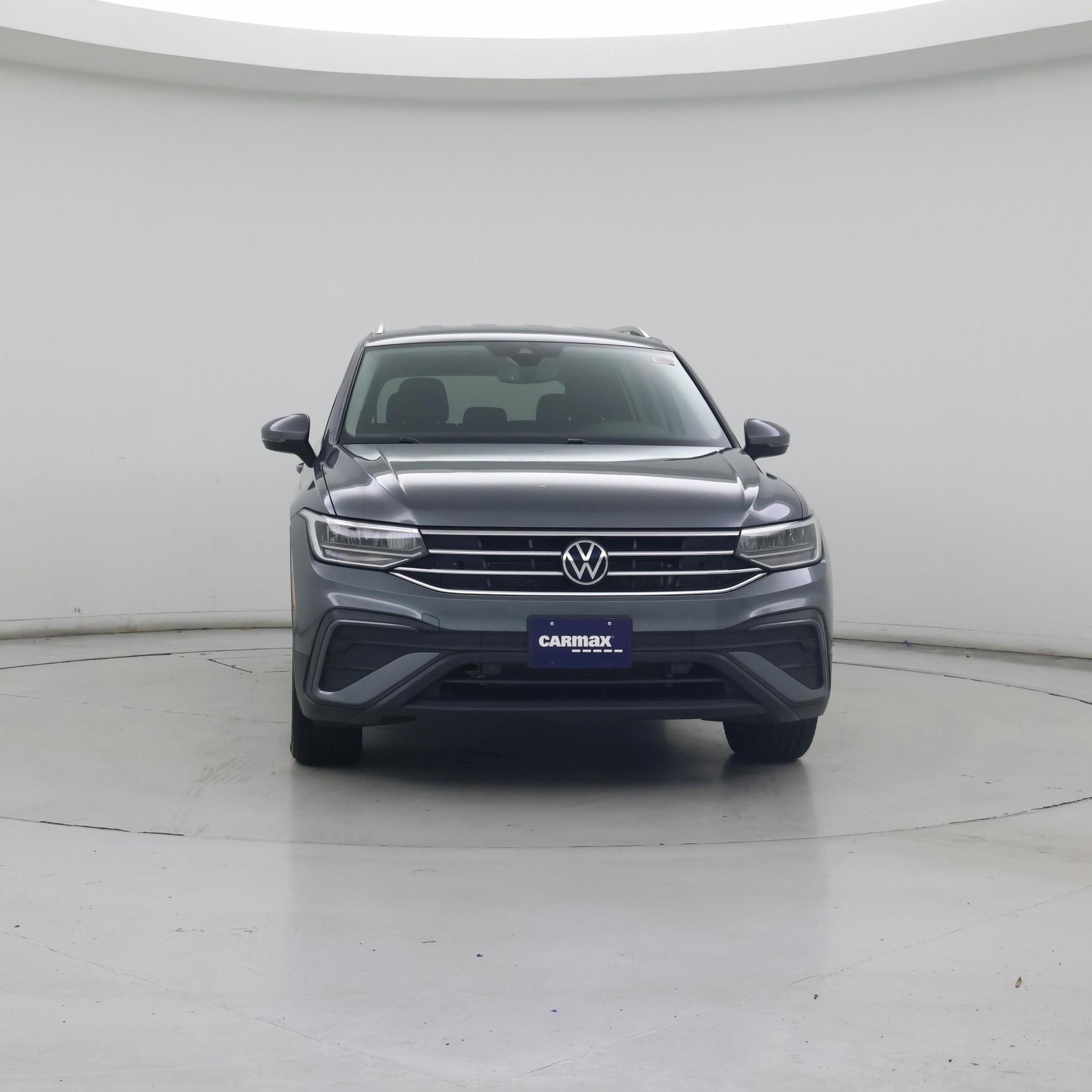 Thumbnail: 2023 Volkswagen Tiguan - 5