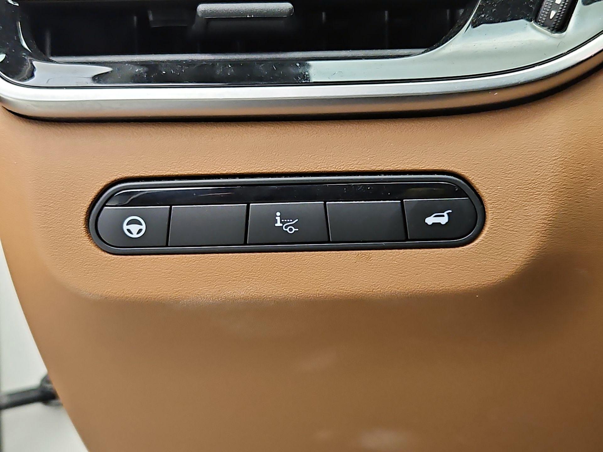 Thumbnail: 2024 INFINITI QX60 - 13