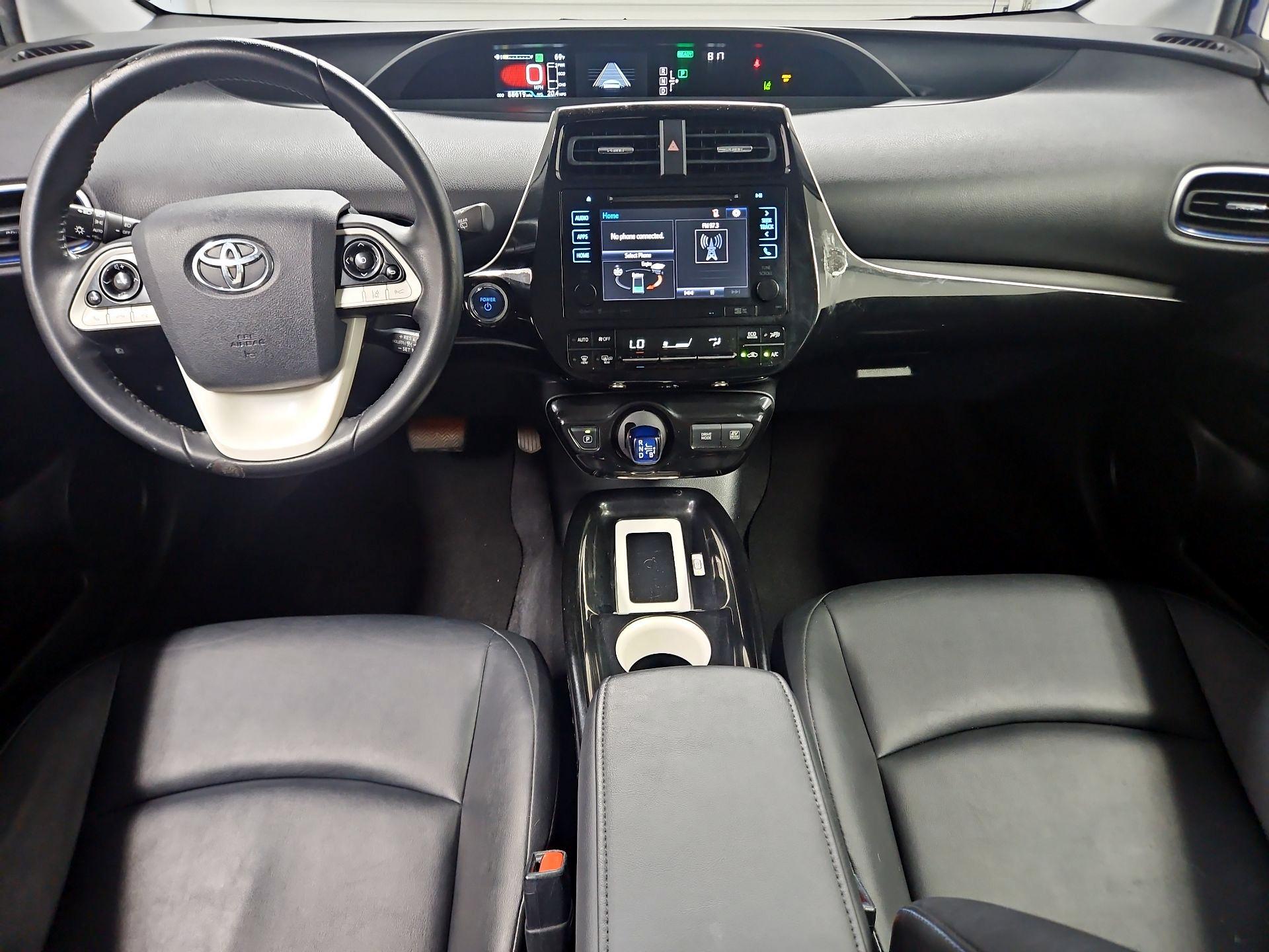 Thumbnail: 2016 Toyota Prius - 9