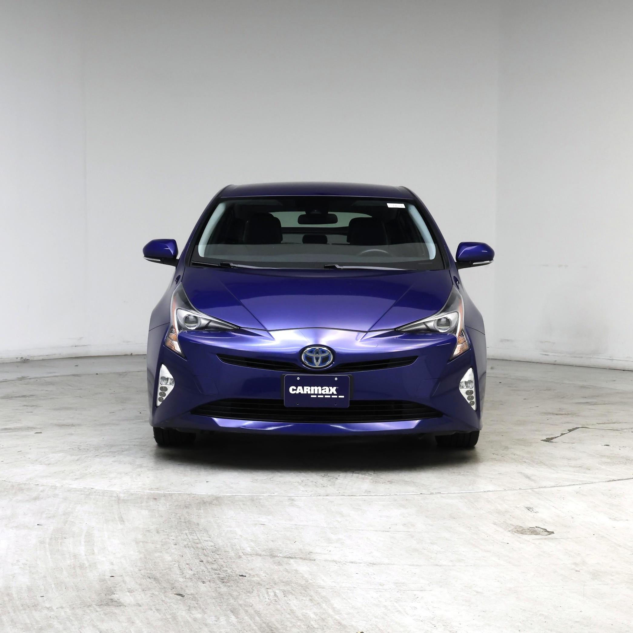 Thumbnail: 2016 Toyota Prius - 5